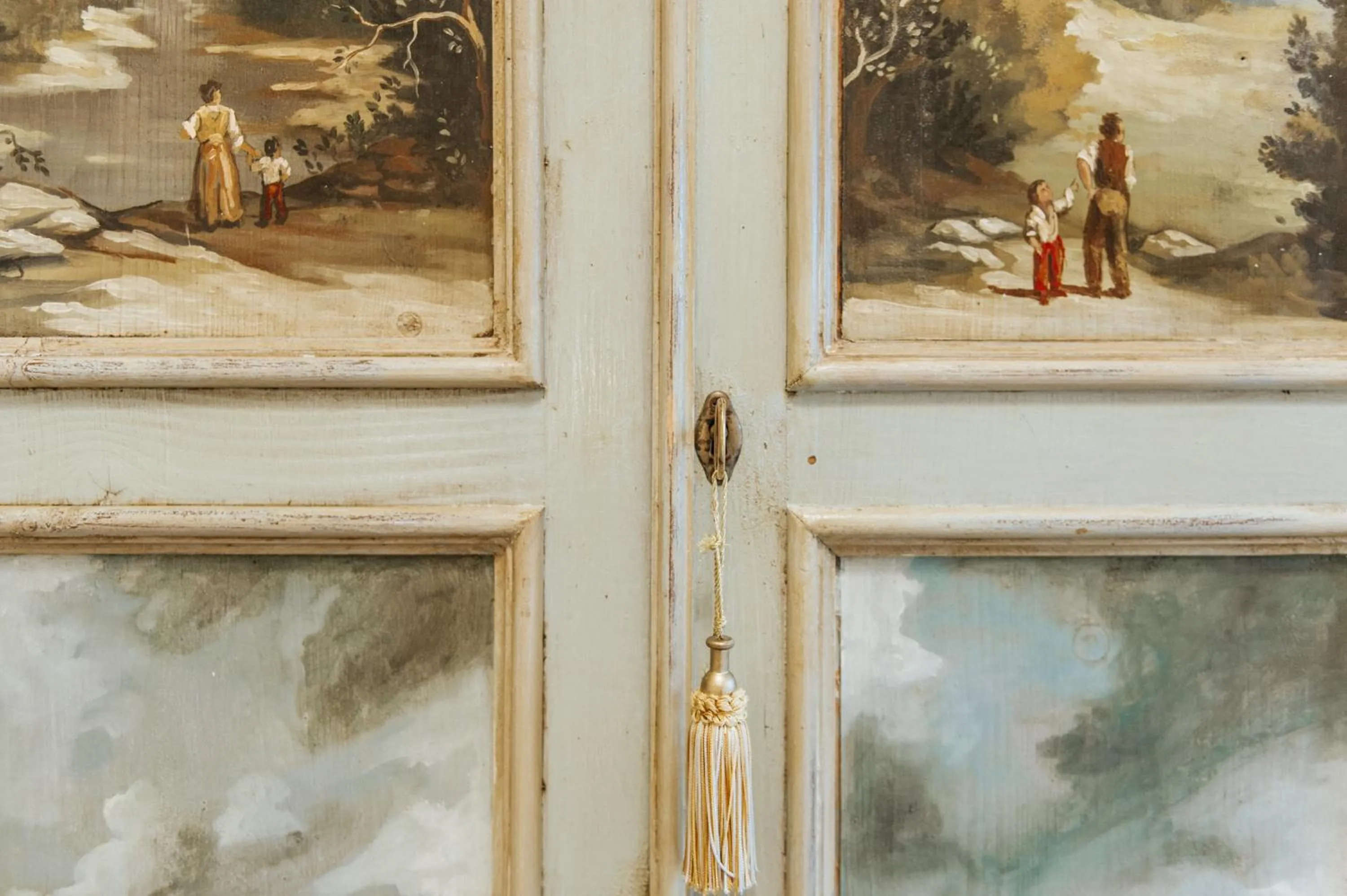 Decorative detail in Hotel Aganoor