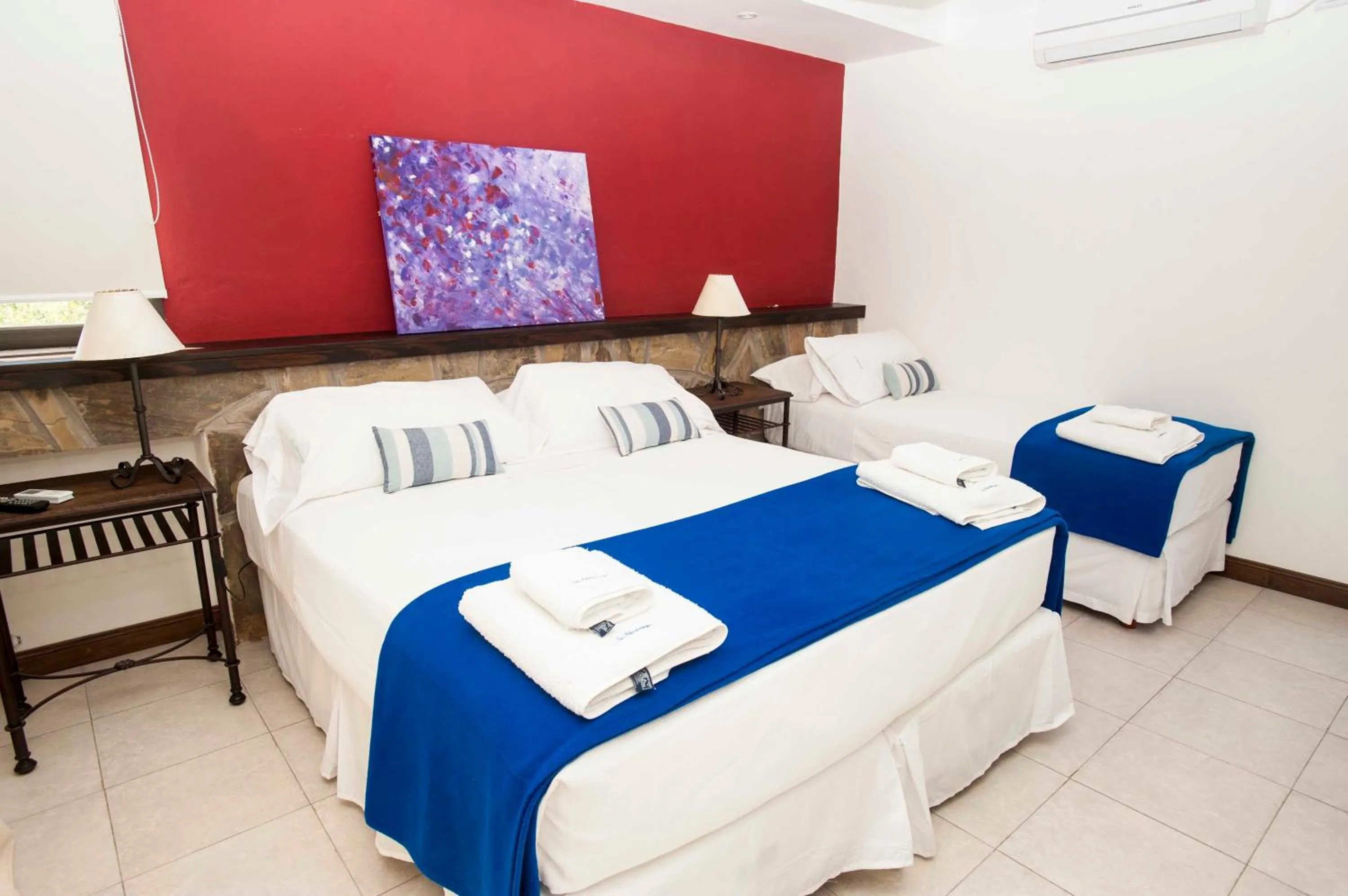 Bed in Hotel Las Chirimoyas