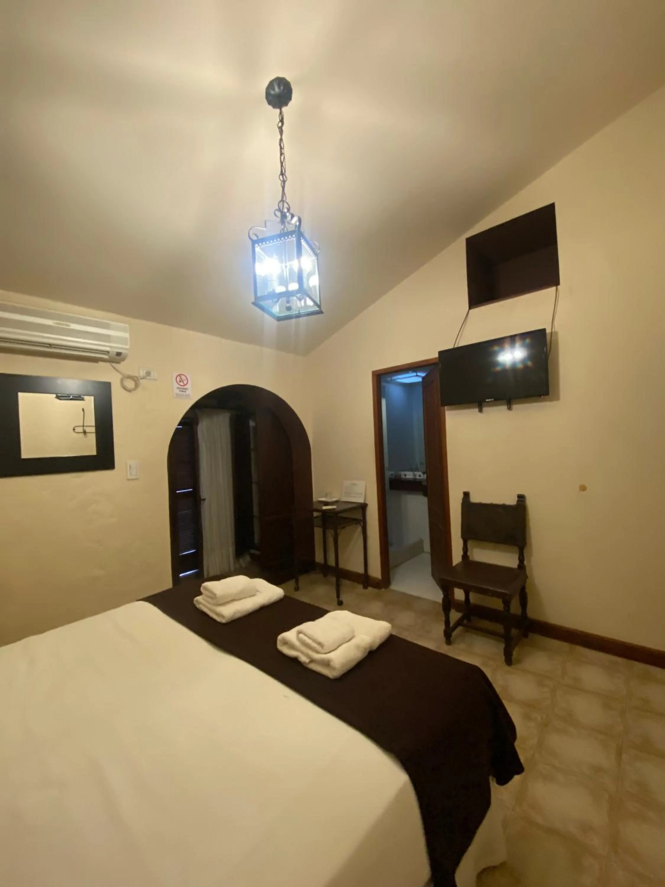 Bed in Hotel Las Chirimoyas