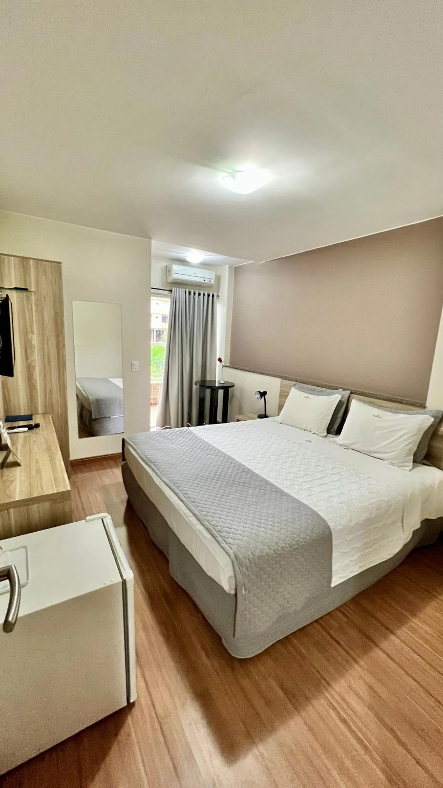 Bed in Hotel Golden JK