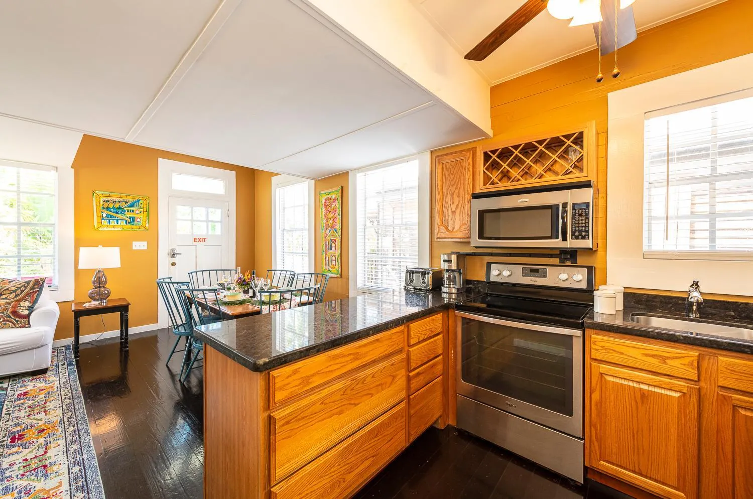 Kitchen or kitchenette in Rose Lane Villas