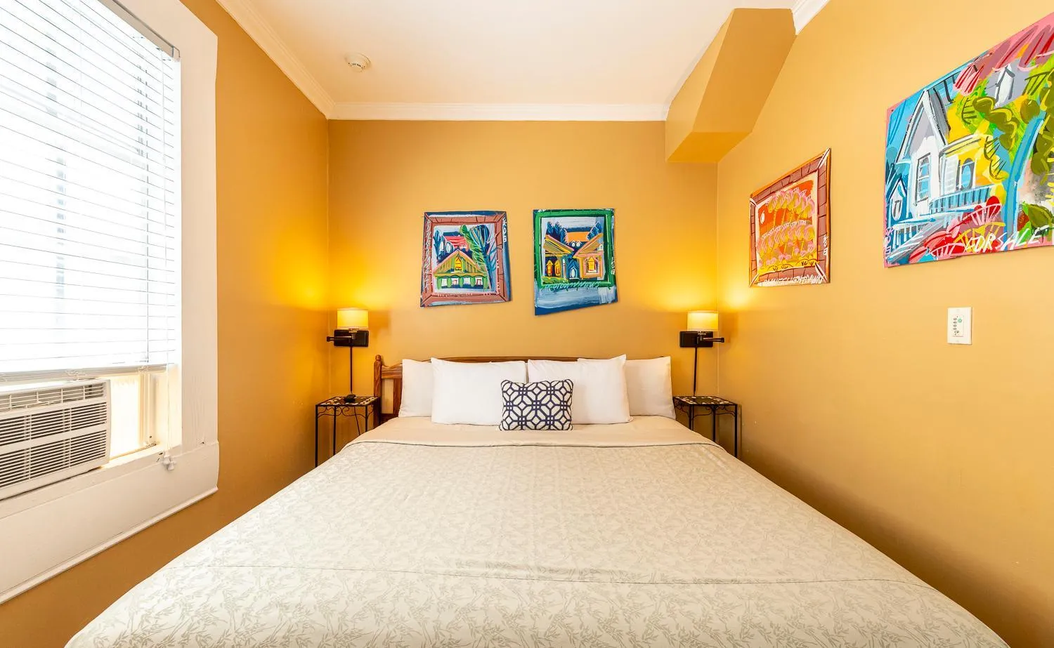 Bed in Rose Lane Villas