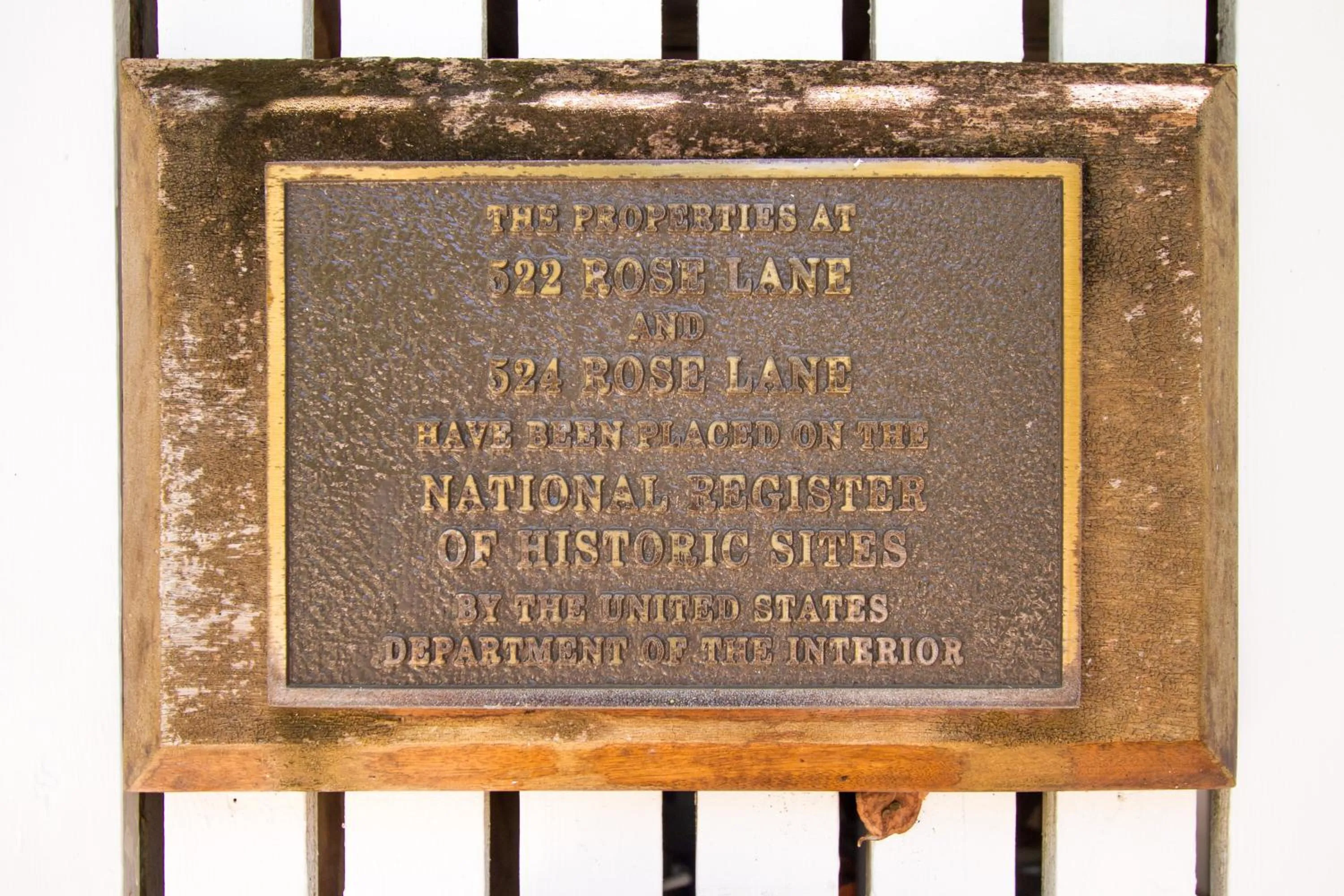 Logo/Certificate/Sign in Rose Lane Villas