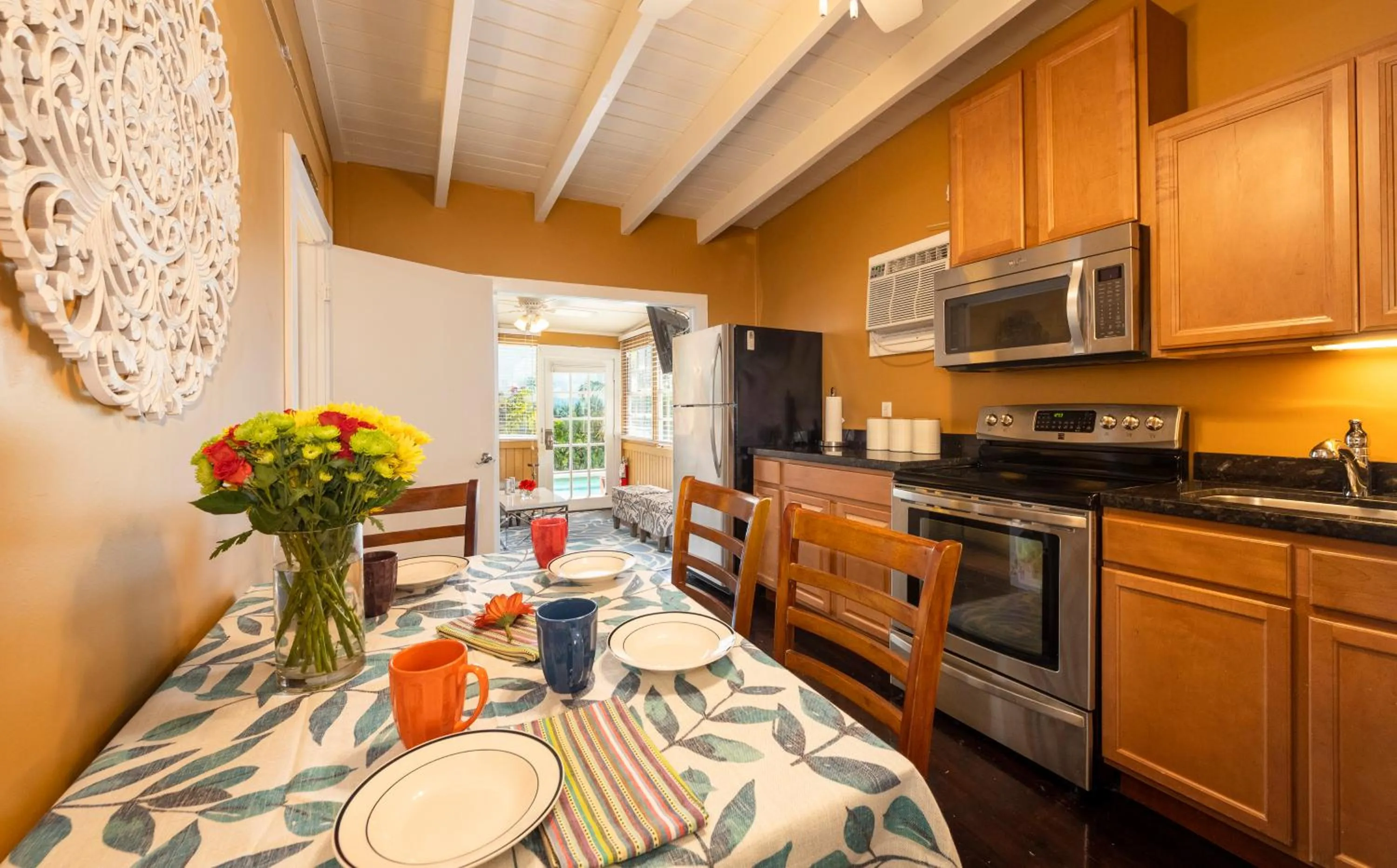 Kitchen or kitchenette in Rose Lane Villas