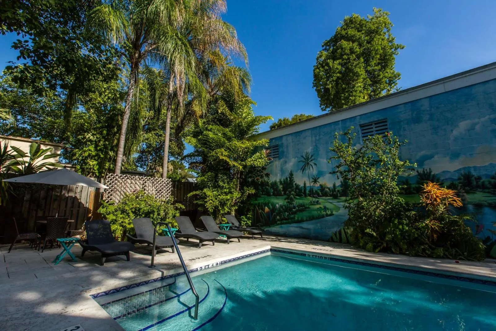 Swimming pool in Rose Lane Villas