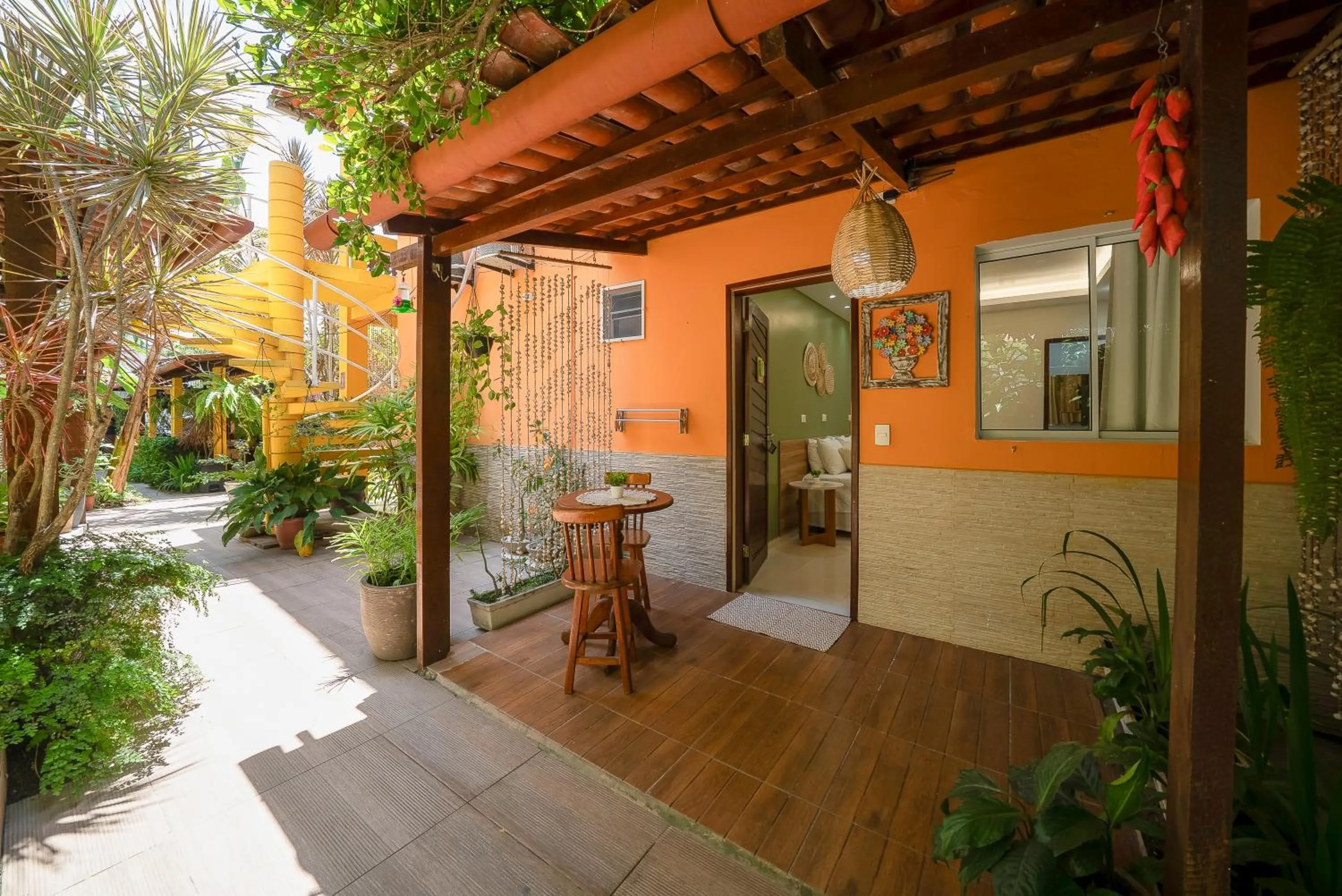 Patio in Pousada Som dos Pássaros