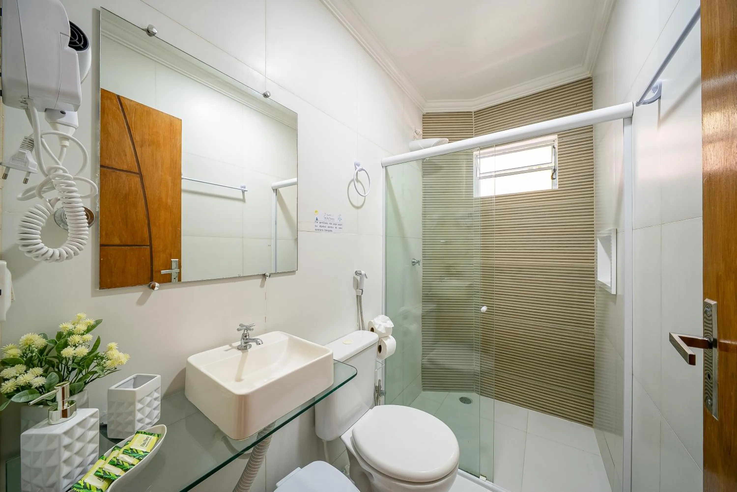 Shower in Pousada Som dos Pássaros