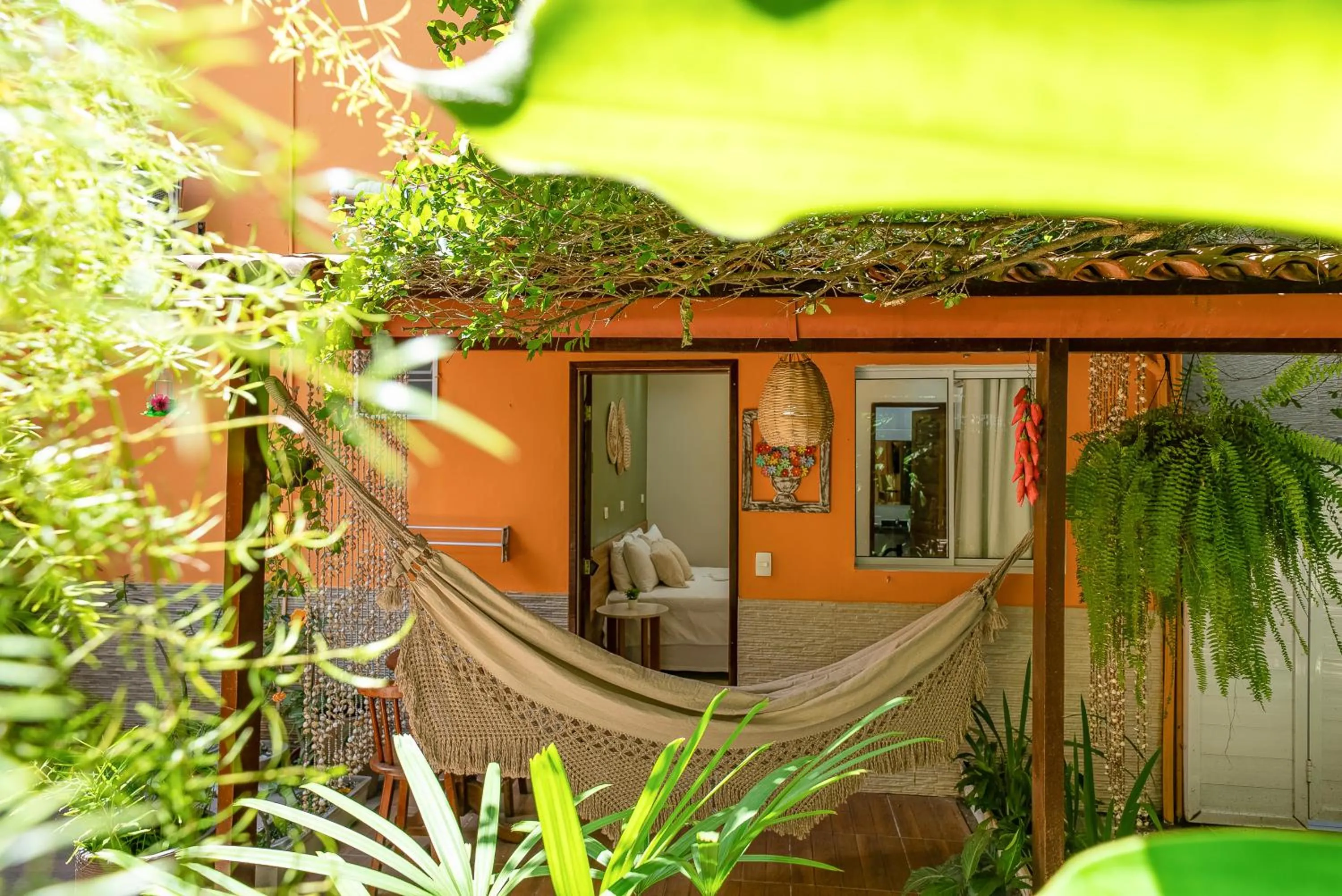 Patio in Pousada Som dos Pássaros