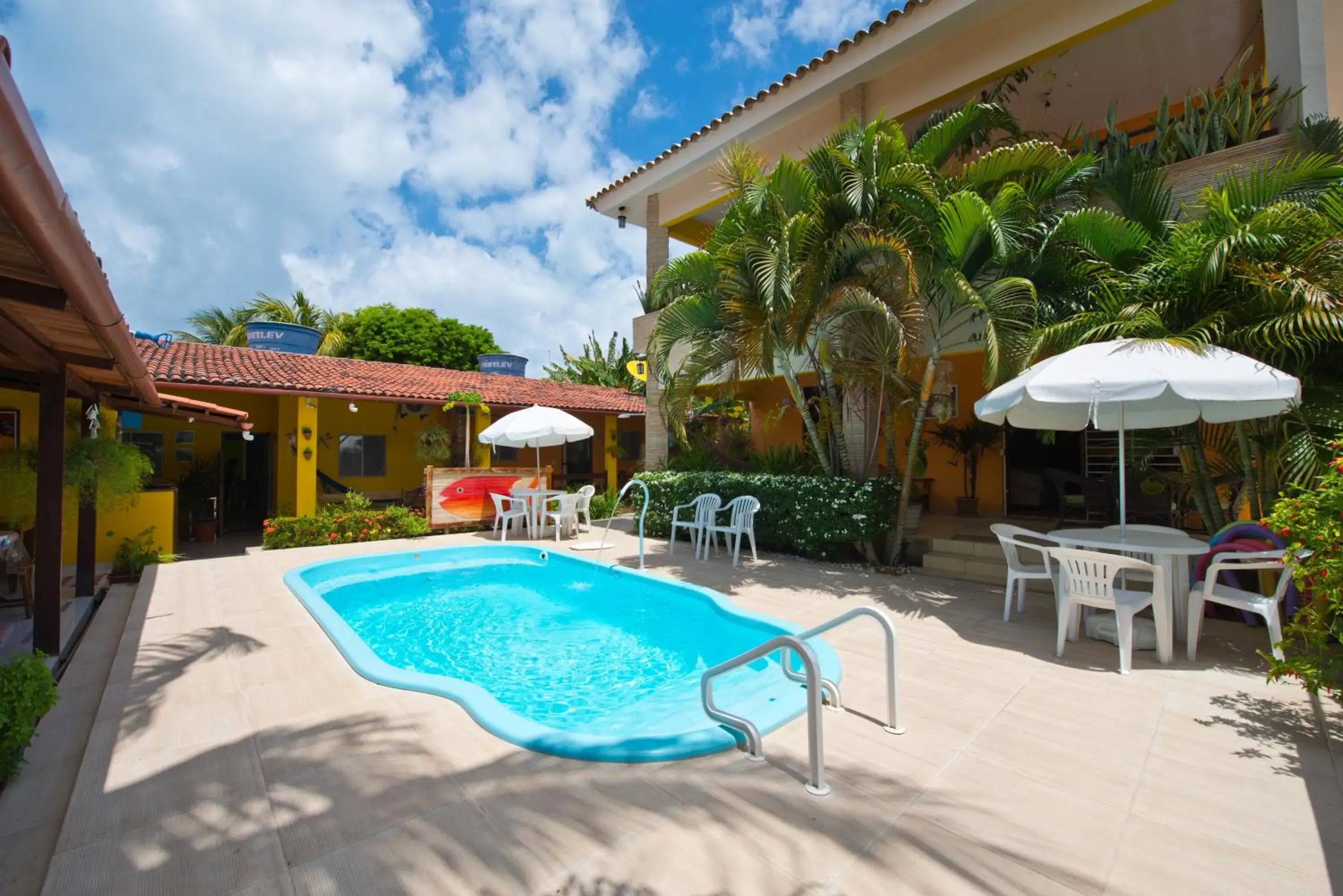 Pool view in Pousada Som dos Pássaros Pool view in Pousada Som dos Pássaros