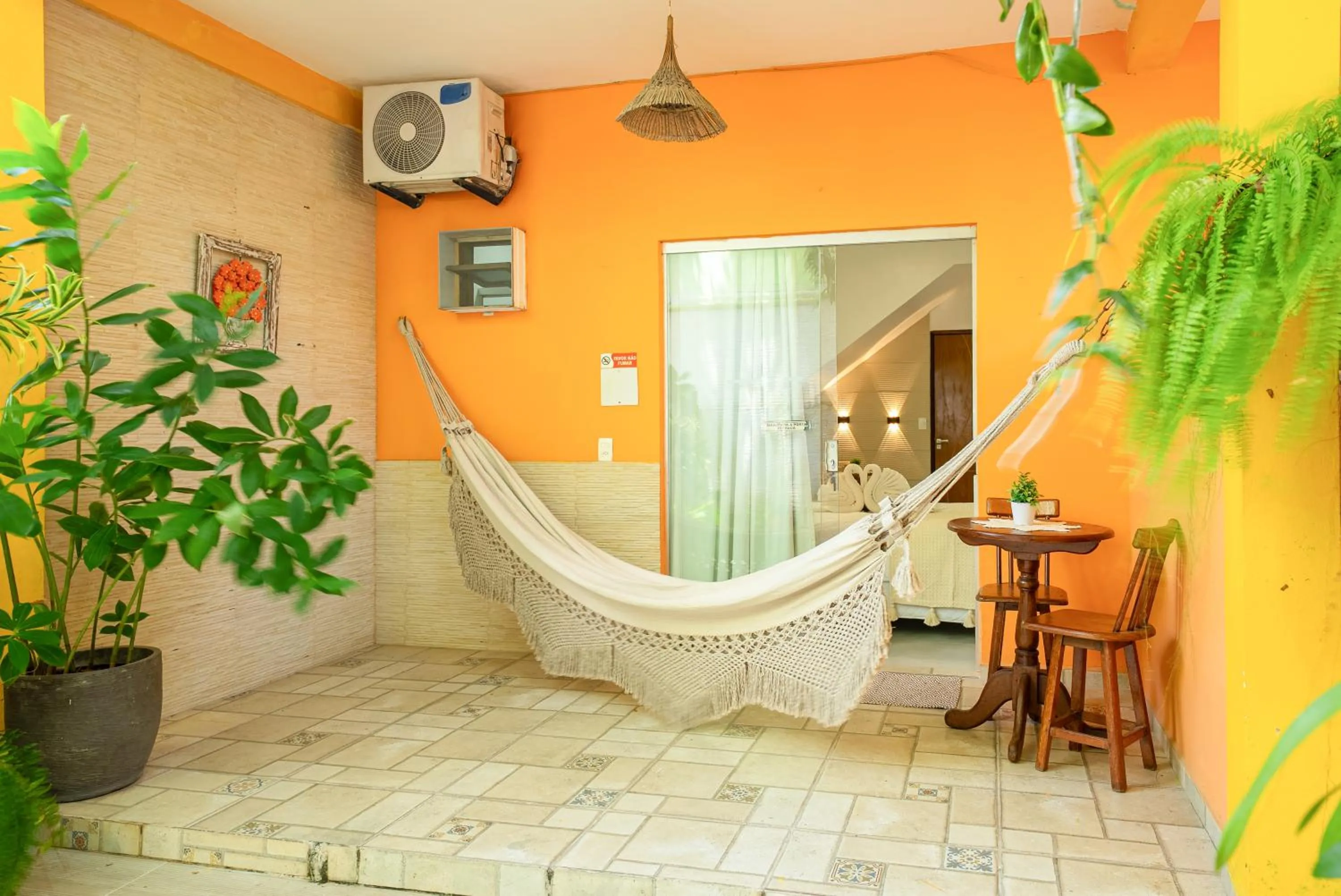 Patio in Pousada Som dos Pássaros