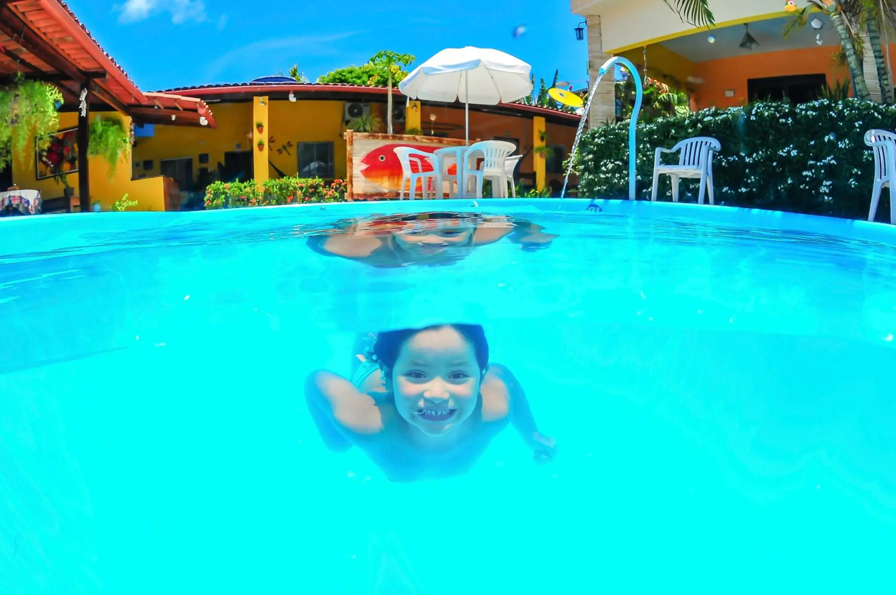 Pool view in Pousada Som dos Pássaros Pool view in Pousada Som dos Pássaros