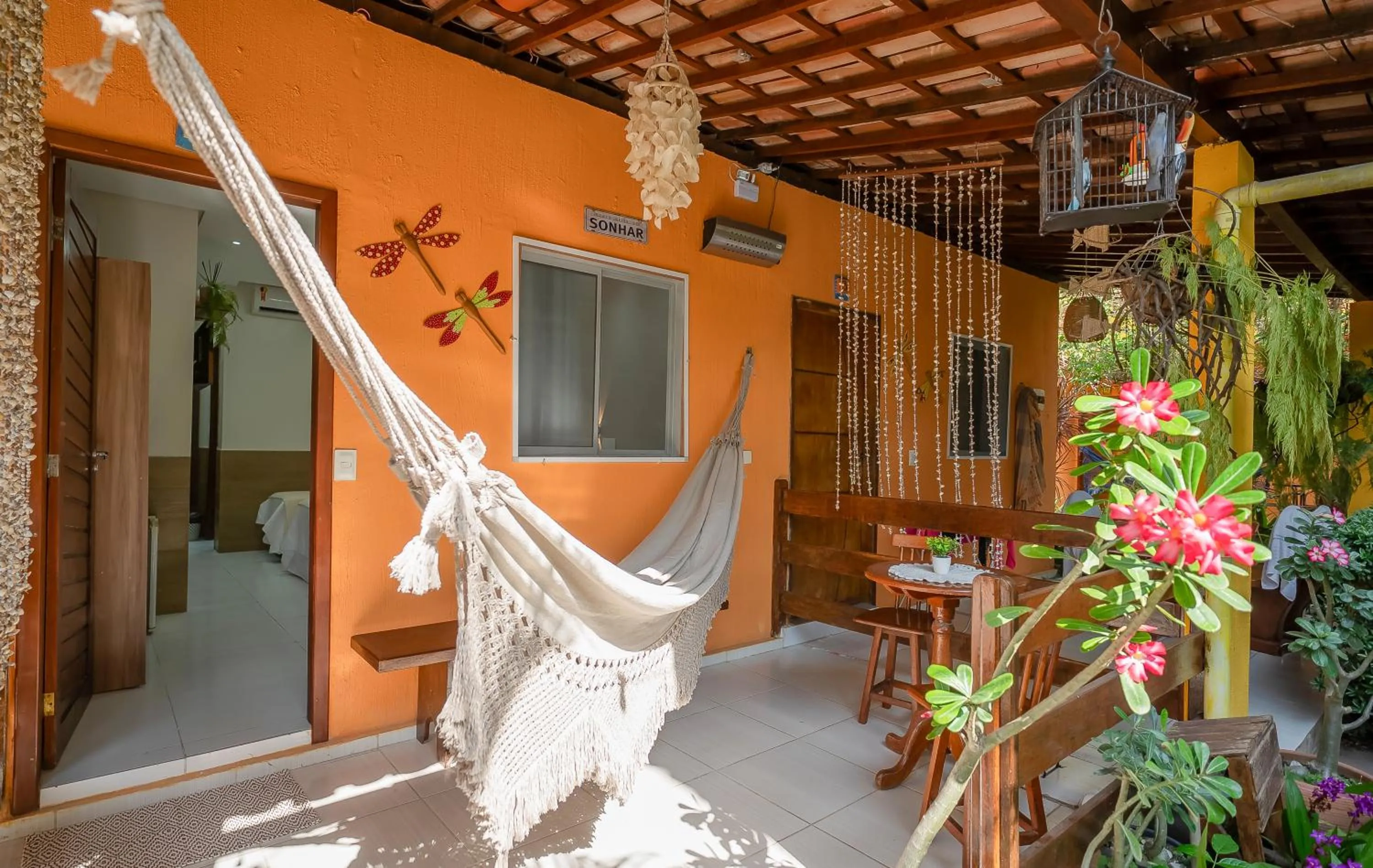 Patio in Pousada Som dos Pássaros