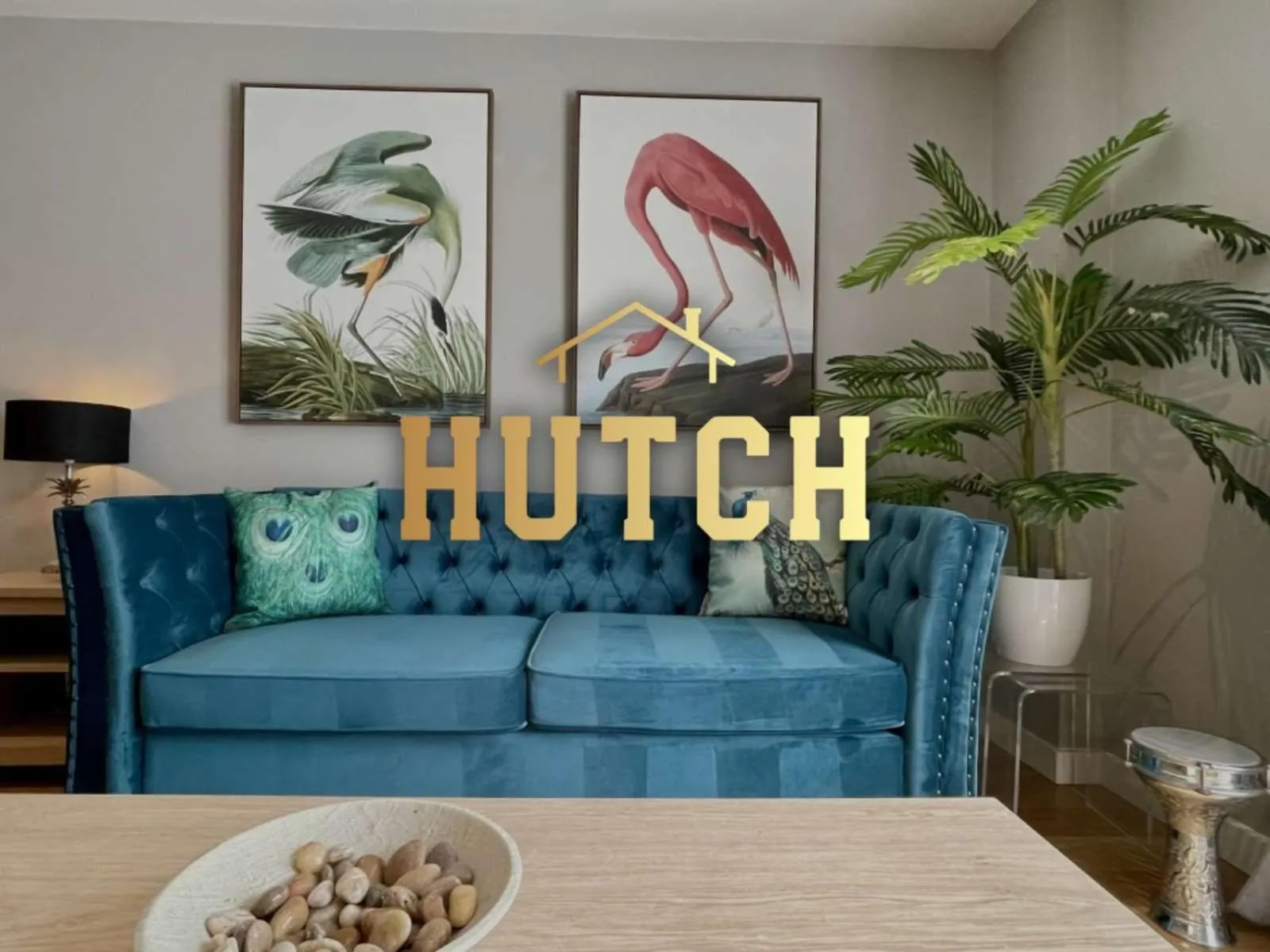 Stunning 2-bed Town Centre Apartment - Hosted by Hutch Lifestyle