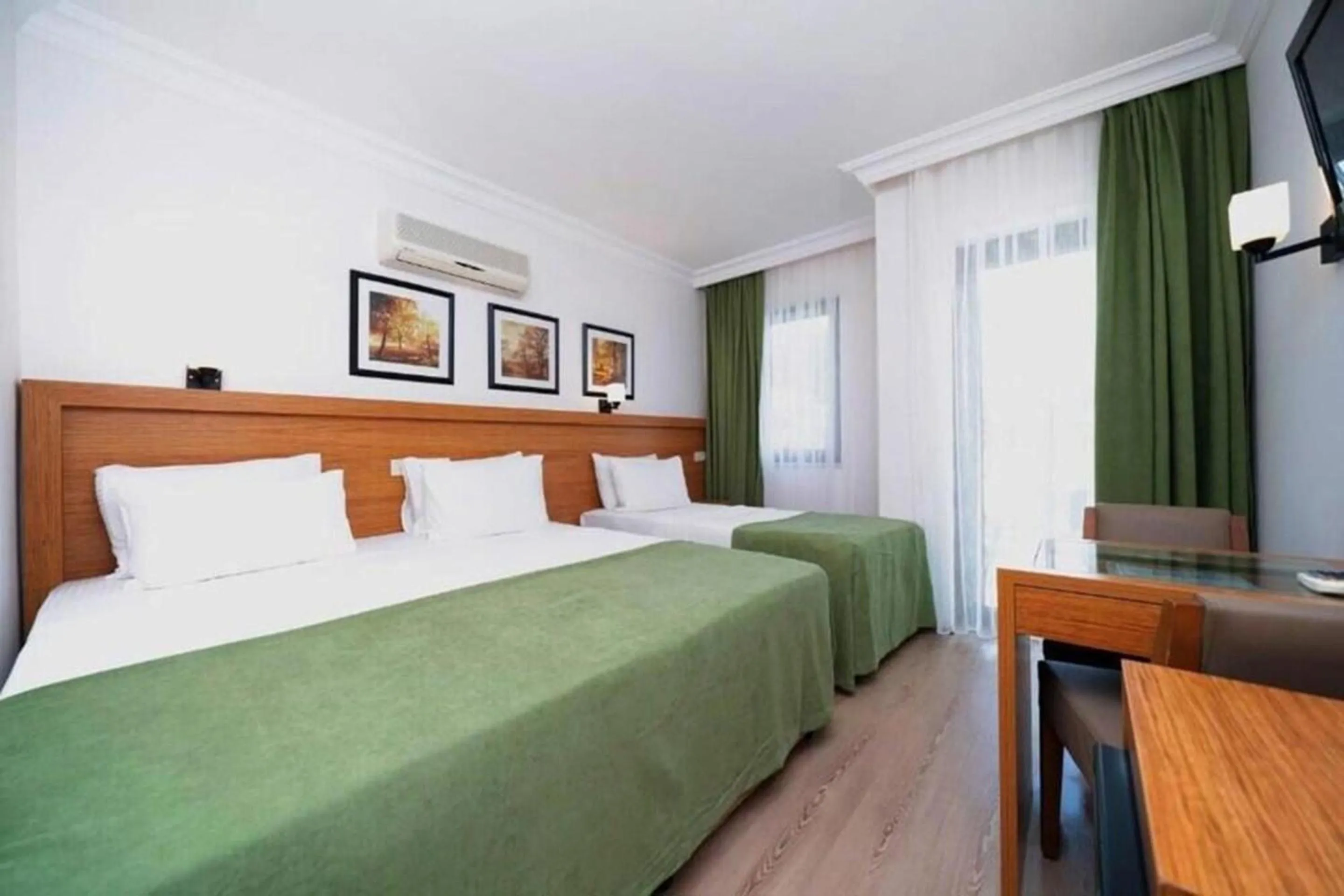 room service, Bed in Fethiye Park Hotel