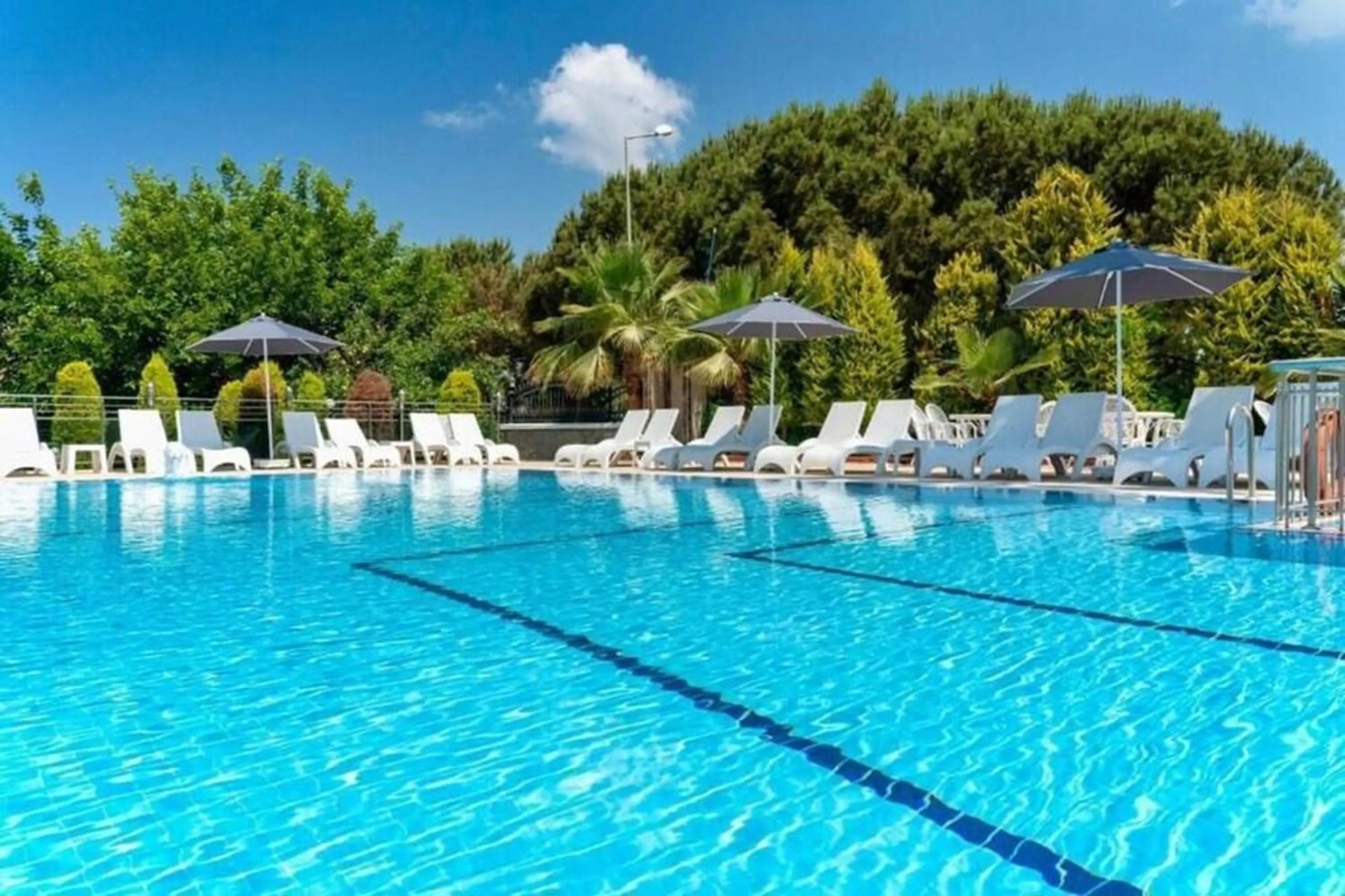 Pool view in Fethiye Park Hotel