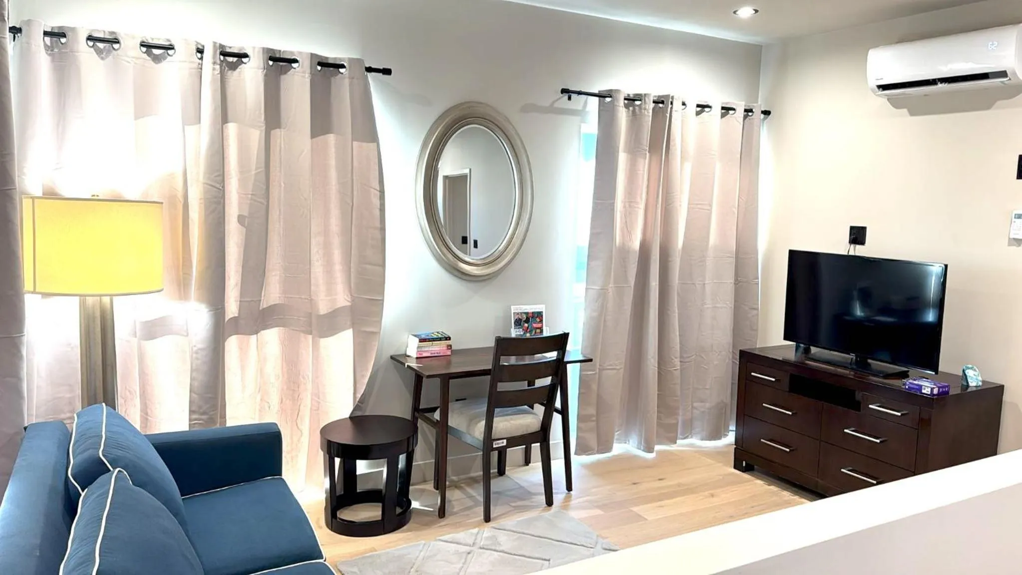 TV and multimedia in StaysPro - Cityscape Luxury Rental Homes in the Heart of Los Angeles