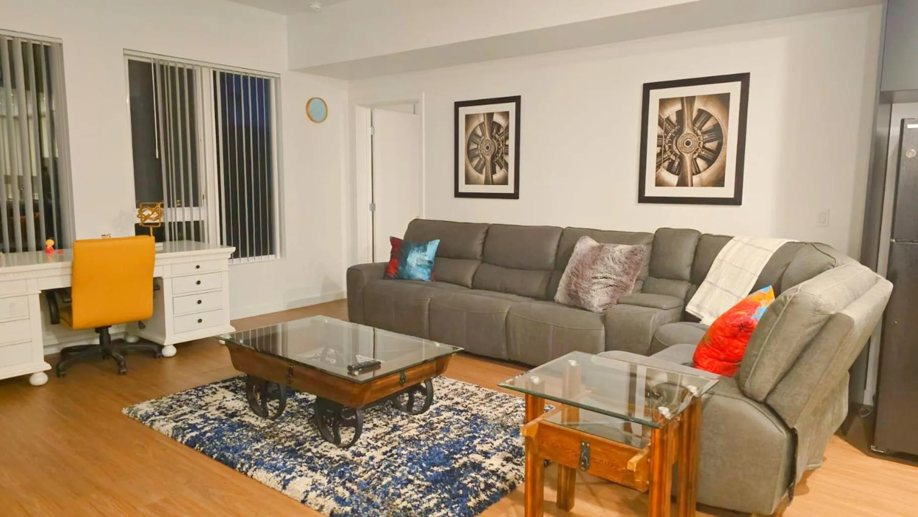 Living room in StaysPro - Cityscape Luxury Rental Homes in the Heart of Los Angeles