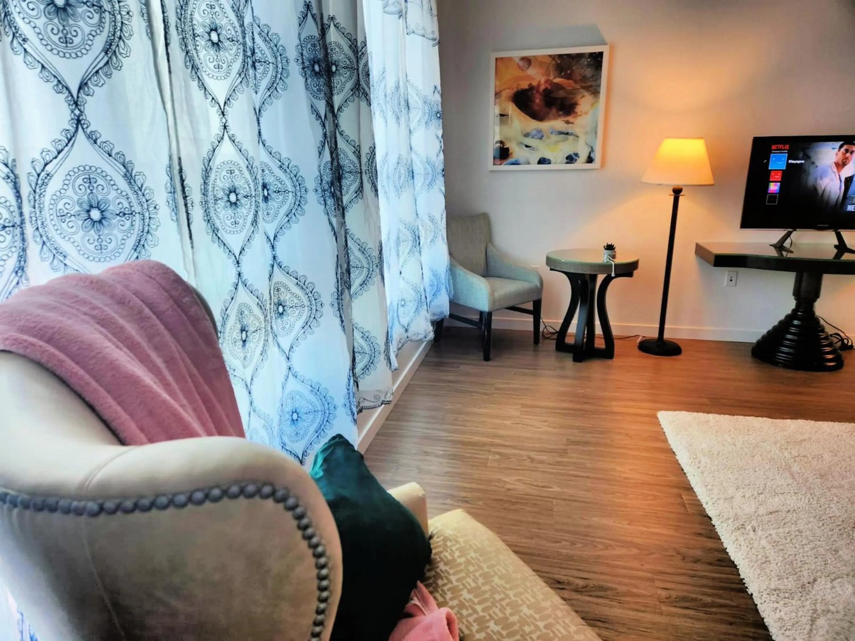 Living room in StaysPro - Cityscape Luxury Rental Homes in the Heart of Los Angeles