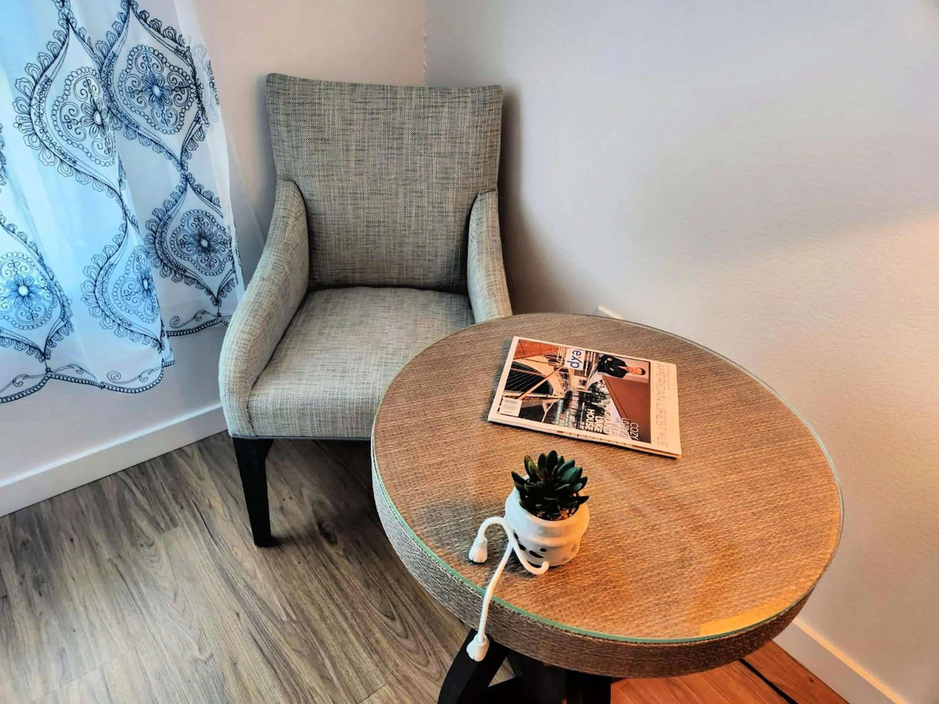 Living room in StaysPro - Cityscape Luxury Rental Homes in the Heart of Los Angeles