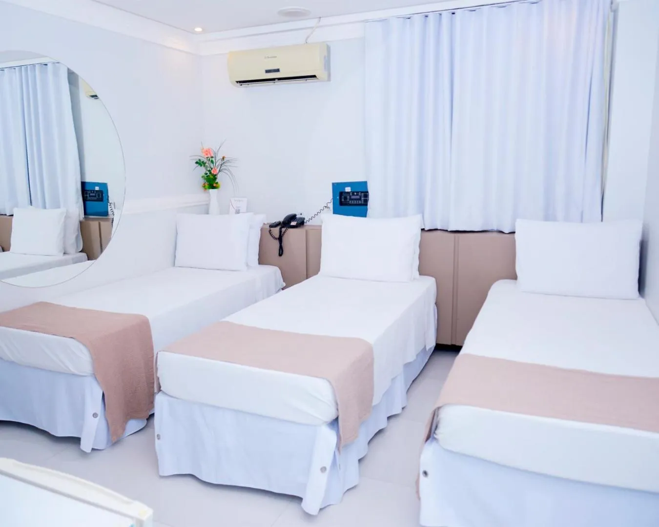 Bed in Hotel Sempre Bahia