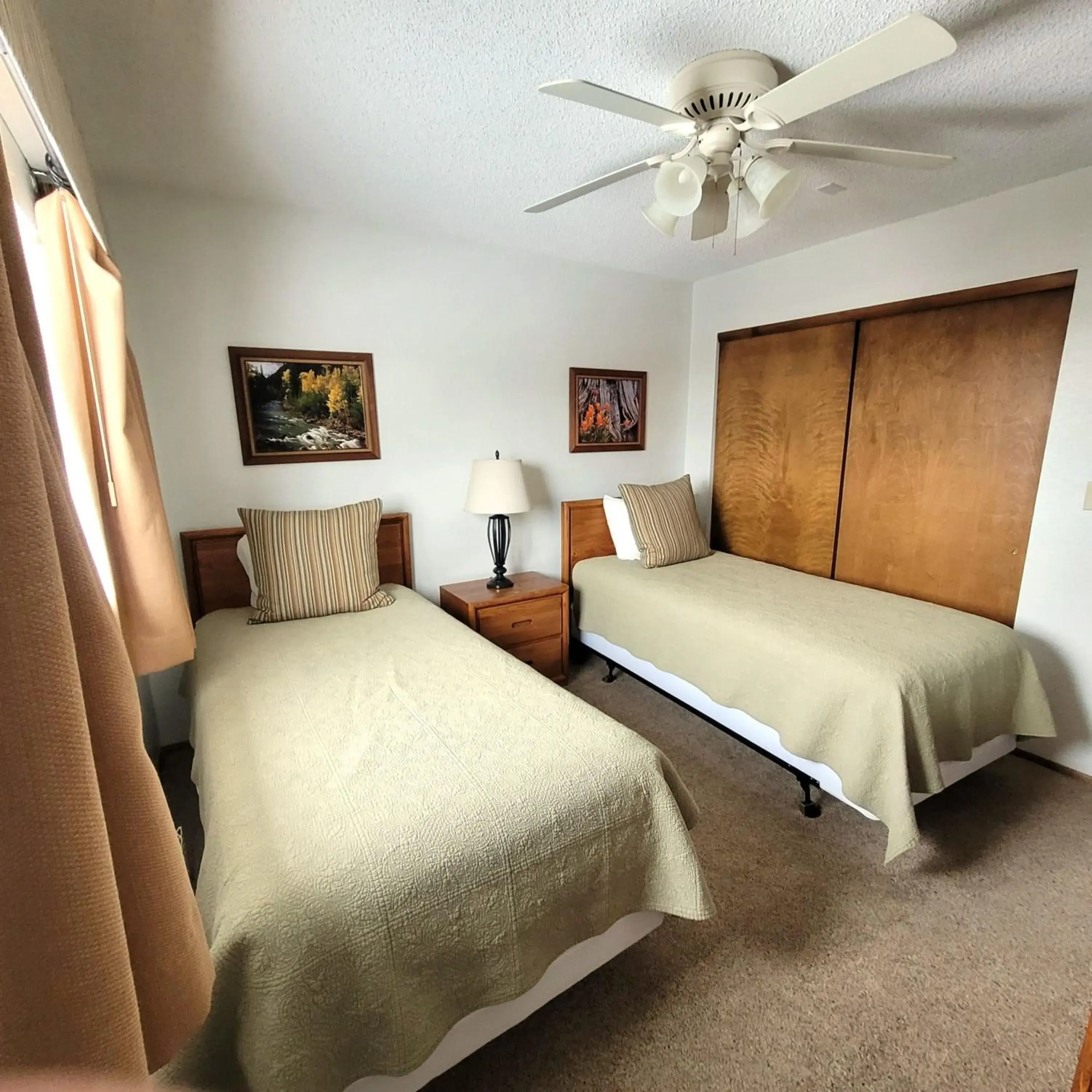 Bedroom, Bed in Pines at Meadow Ridge Bedroom, Bed in Pines at Meadow Ridge