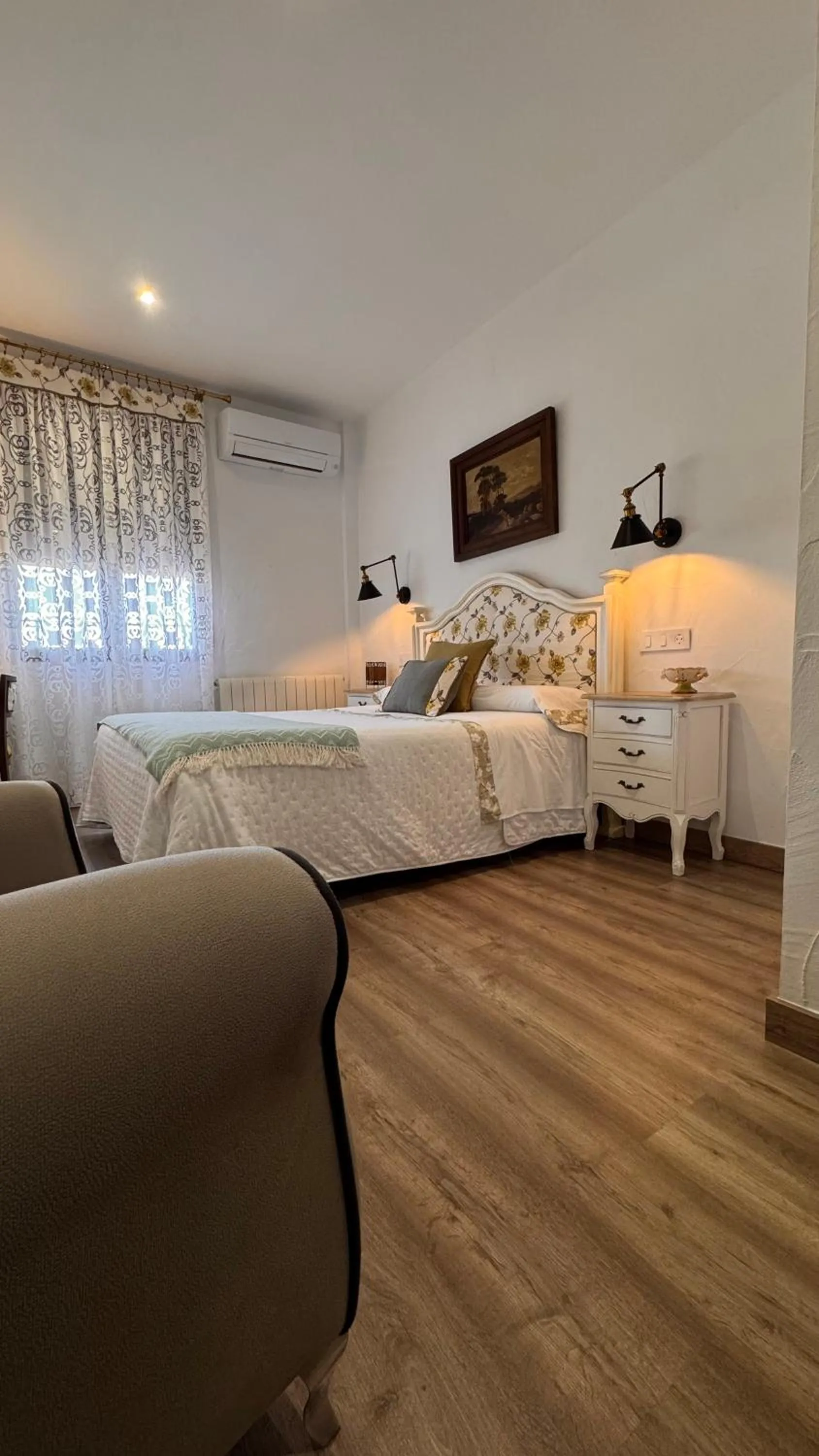 Bedroom, Bed in Dolly Baby