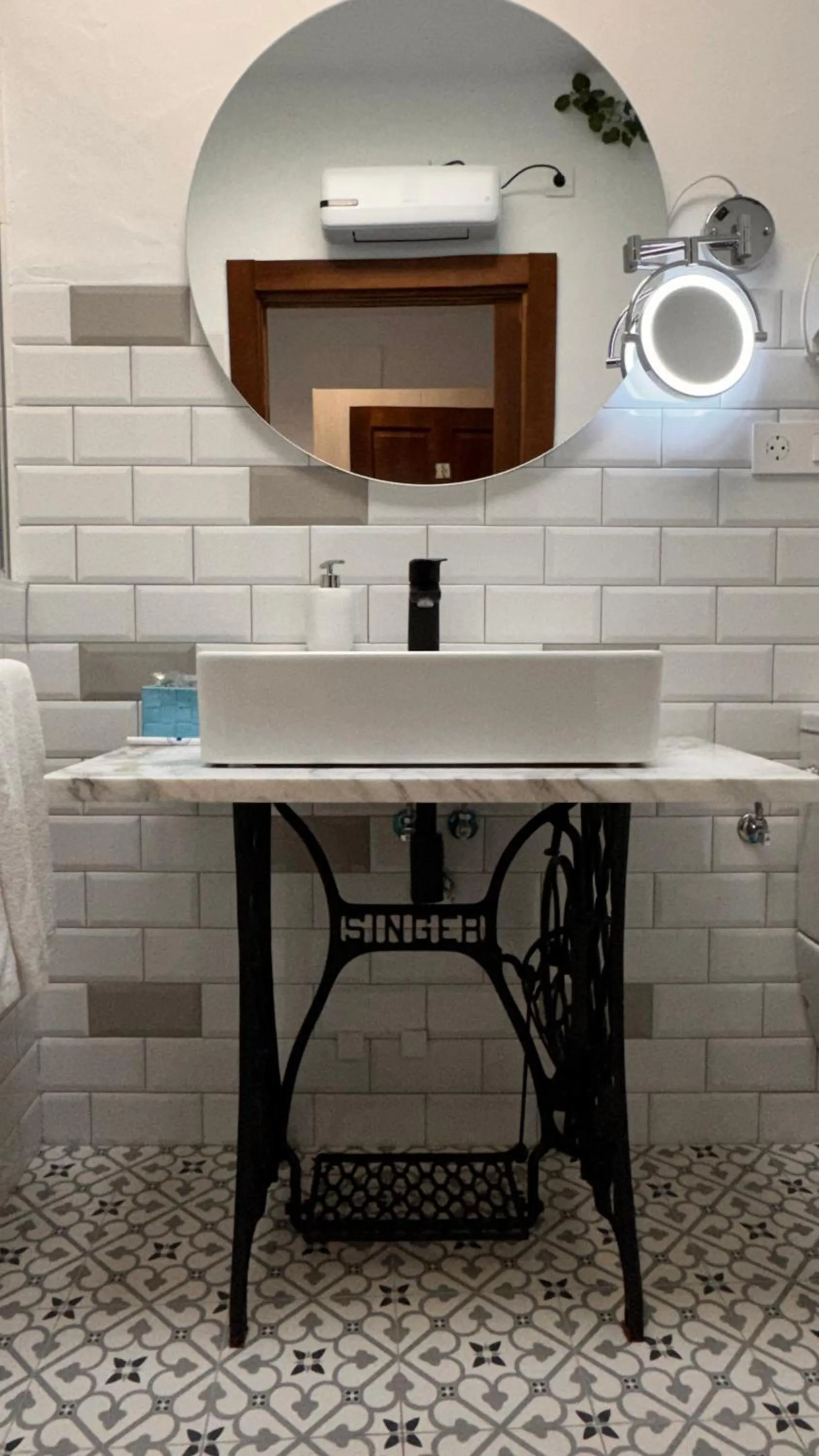 Bathroom in Dolly Baby