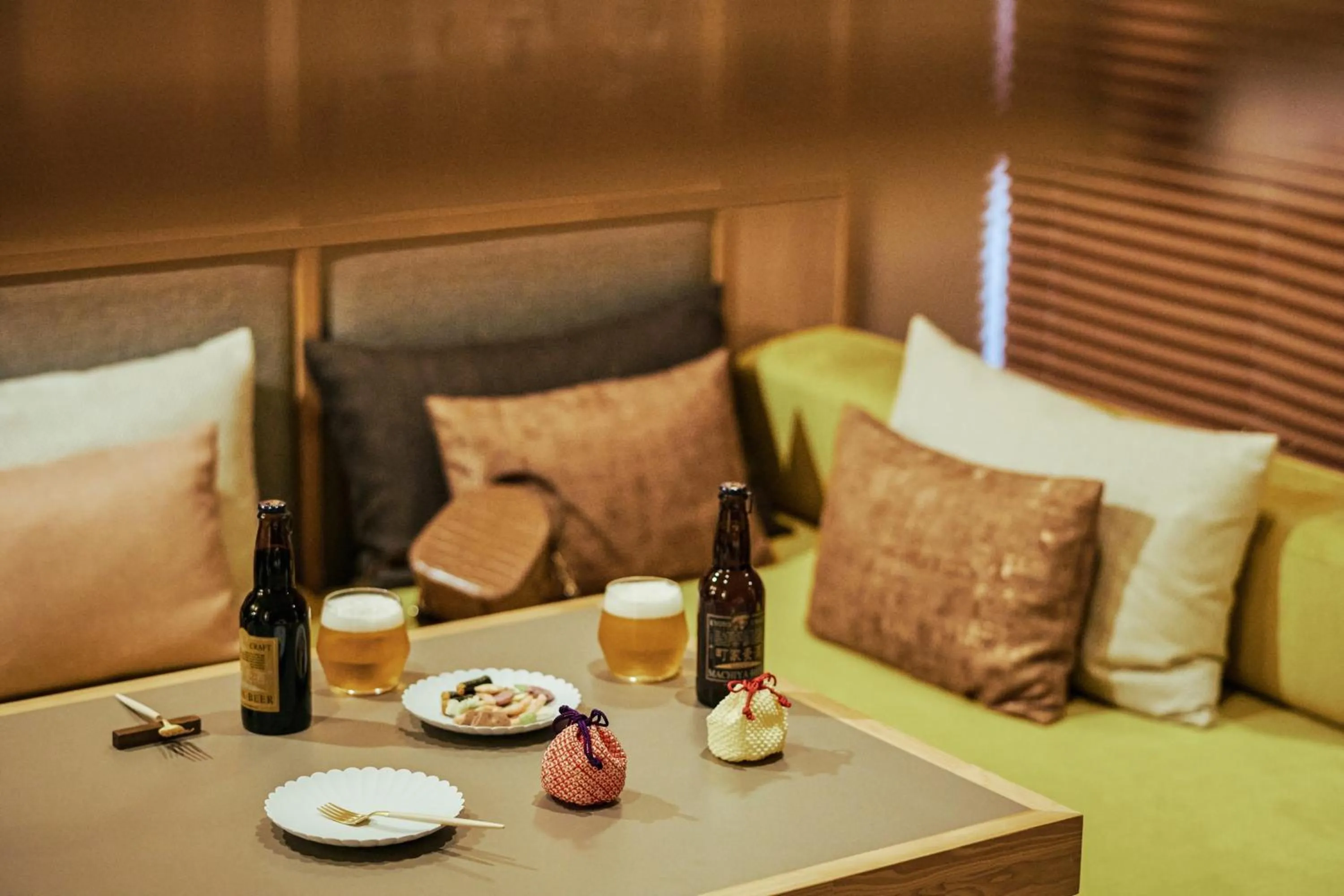 Living room in OMO5 Kyoto Gion by Hoshino Resorts