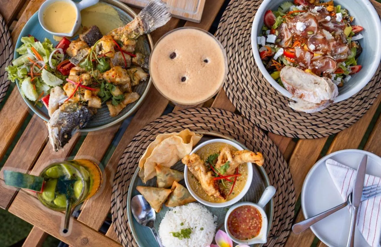 Restaurant/places to eat in Hydronauts Diving Resort - Koh Tao