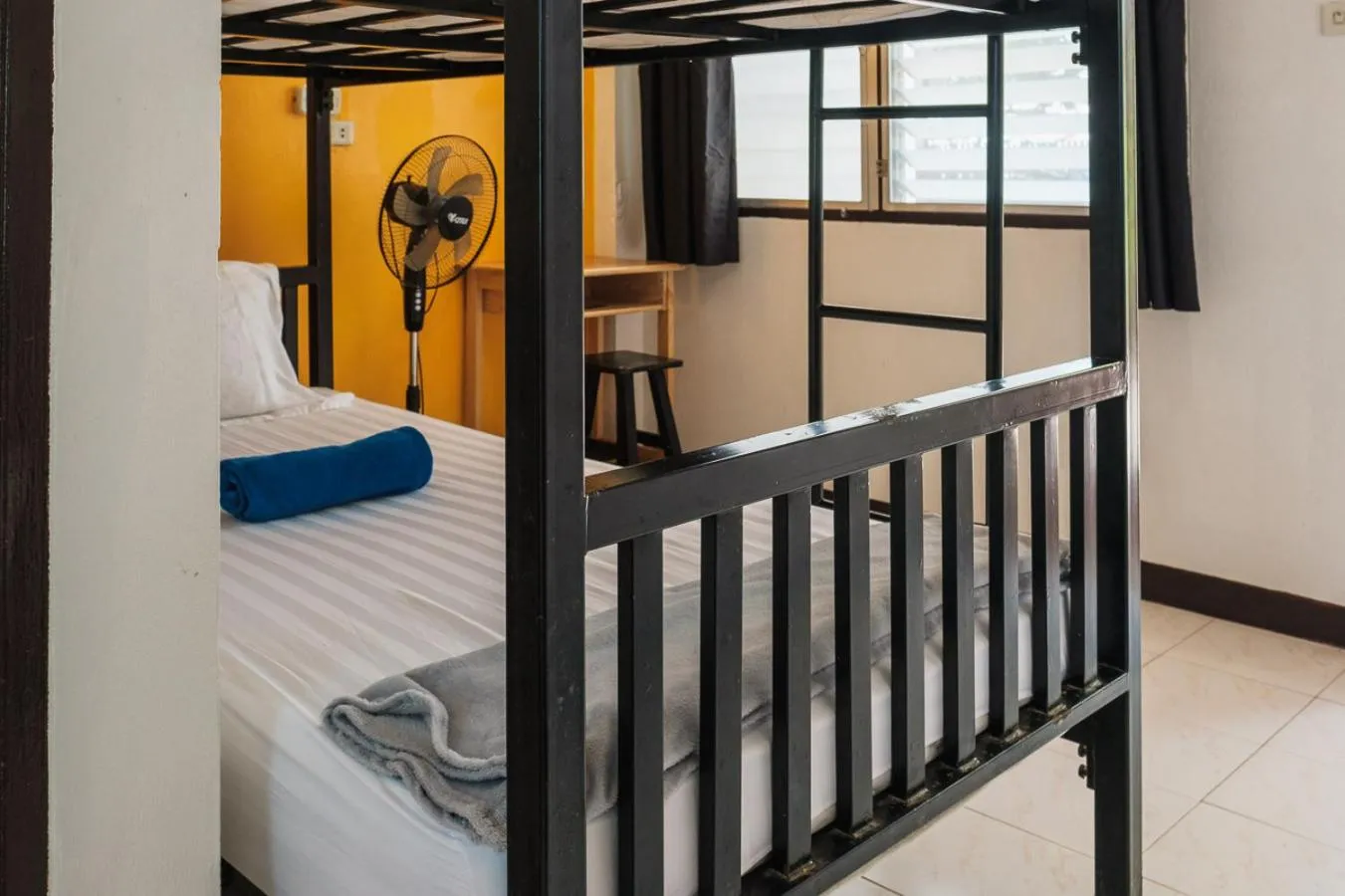 Bed in Hydronauts Diving Resort - Koh Tao