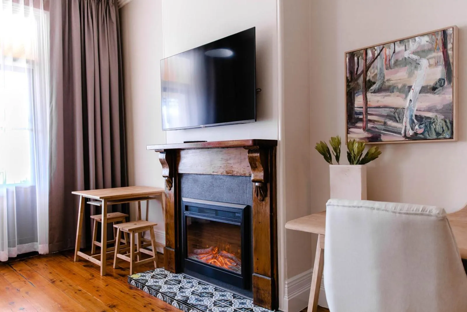 TV and multimedia in Oxford on Otho