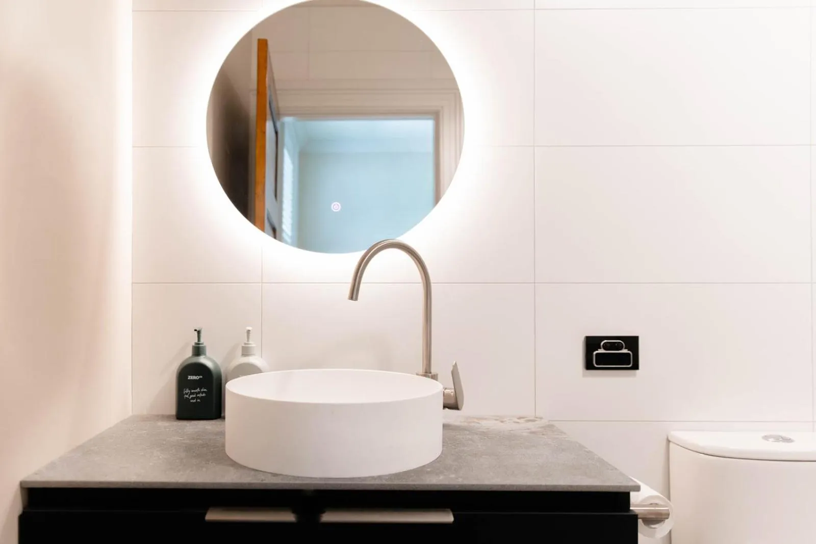 Bathroom in Oxford on Otho