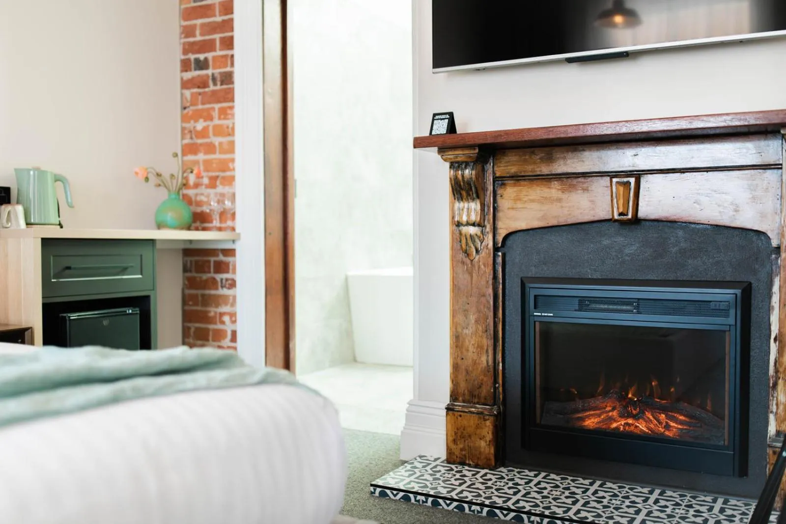 flat iron, Bed in Oxford on Otho