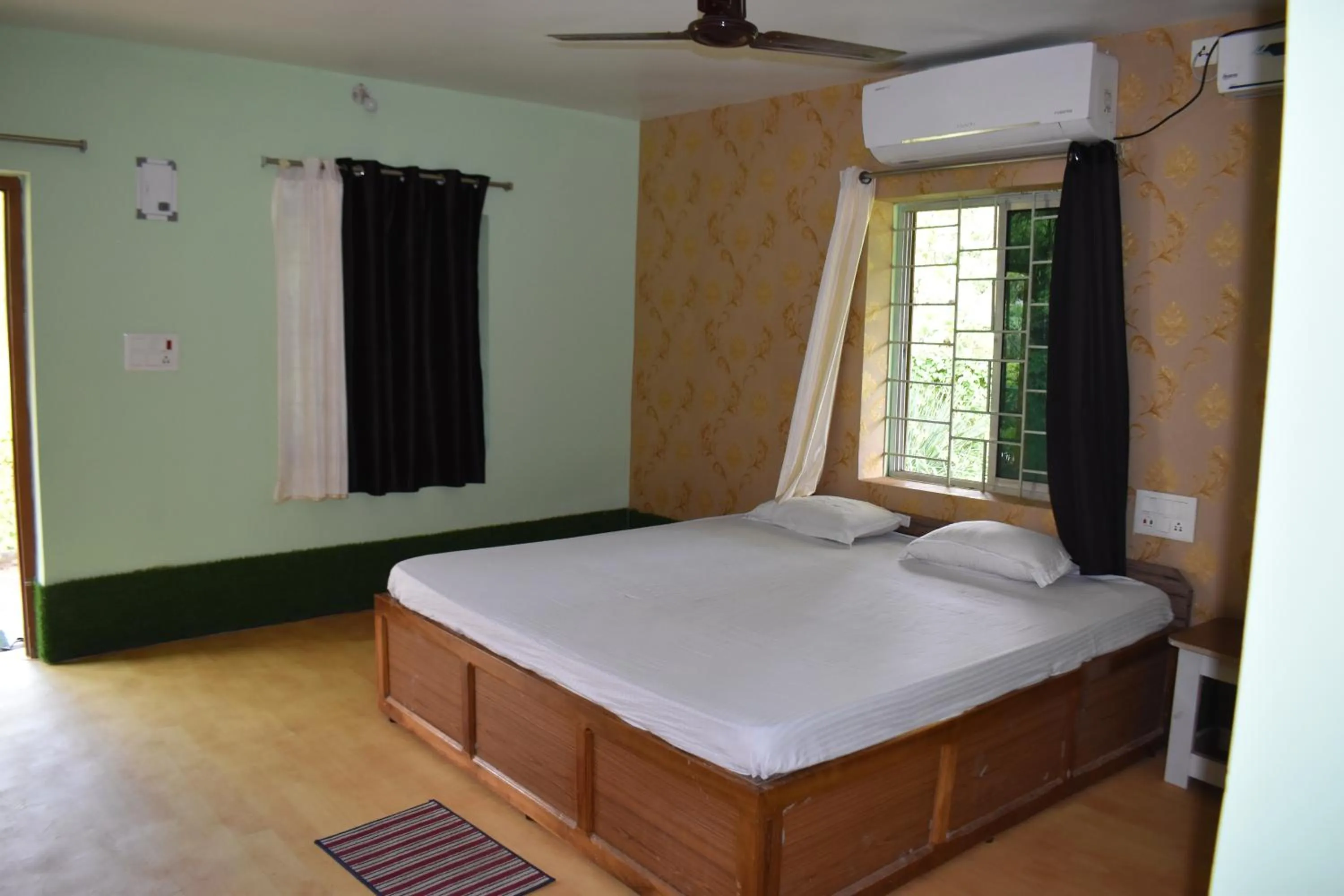 Bed in Kanikasundari Home Stay