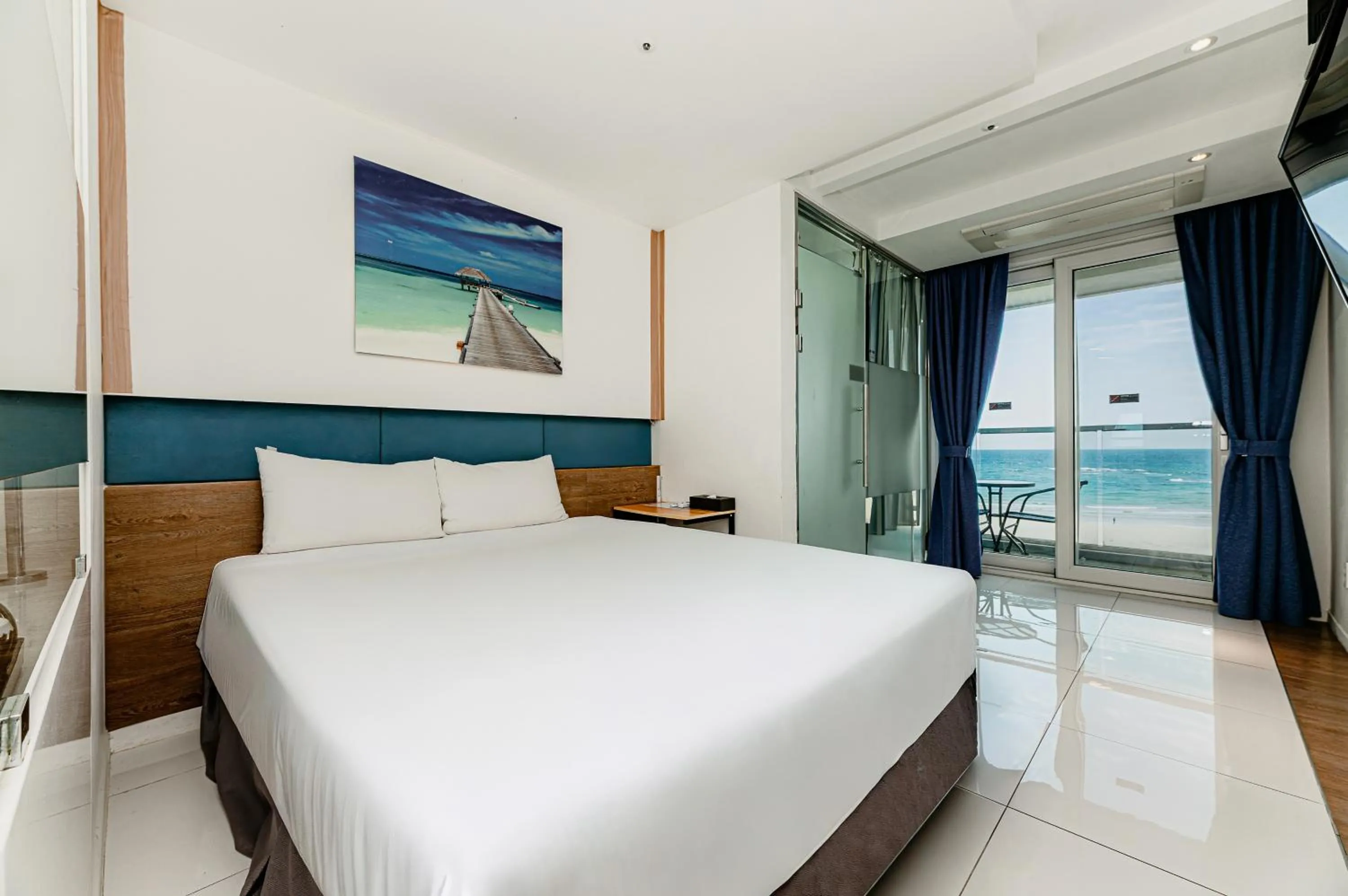 Bed in Hamdeok Beach Stay Jeju