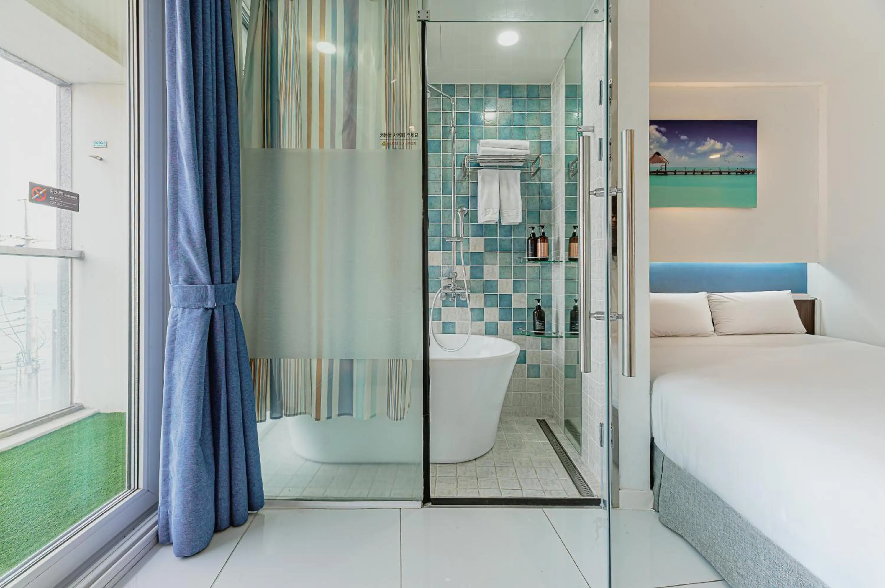 Bed in Hamdeok Beach Stay Jeju