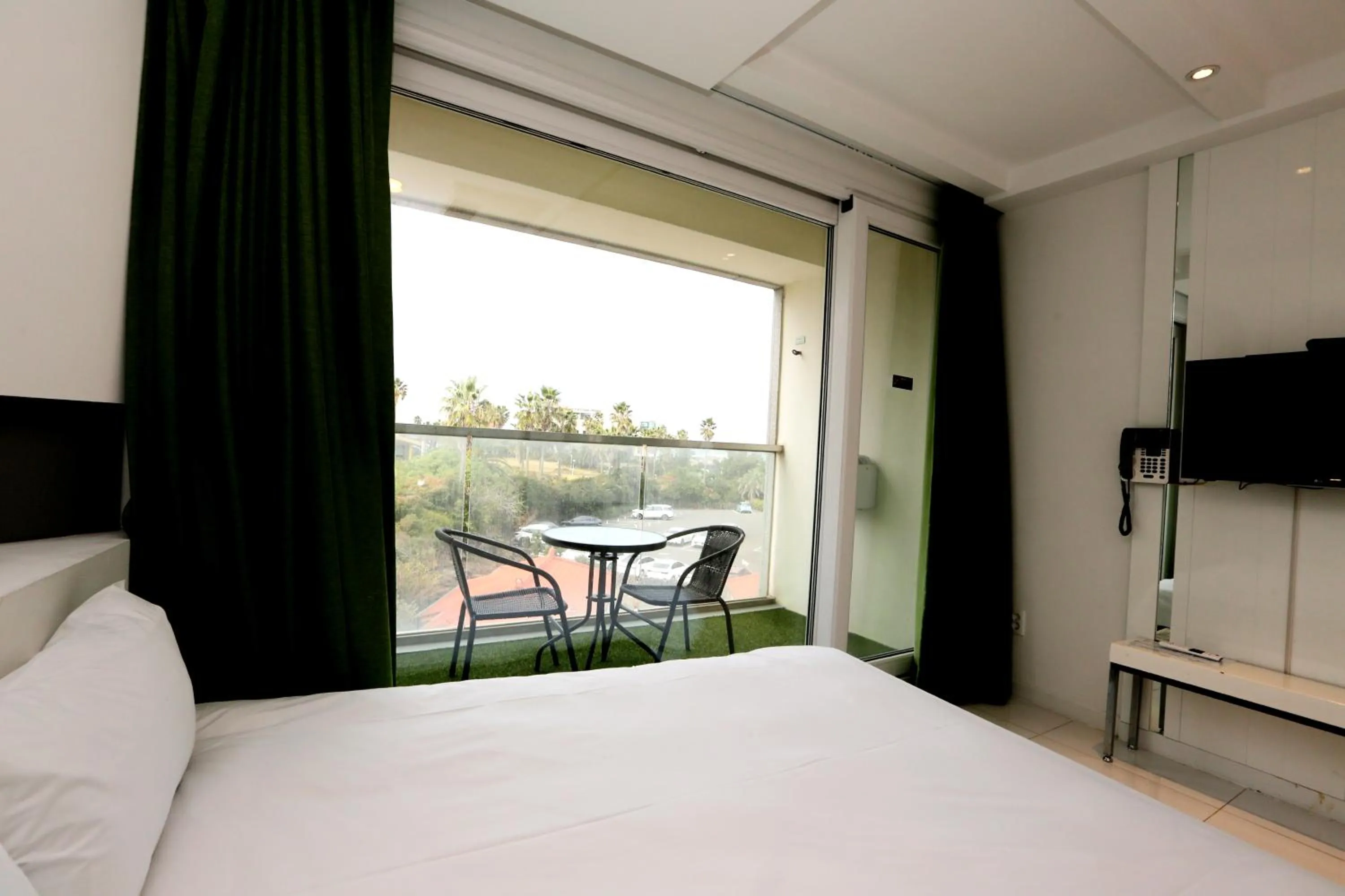 Bed in Hamdeok Beach Stay Jeju