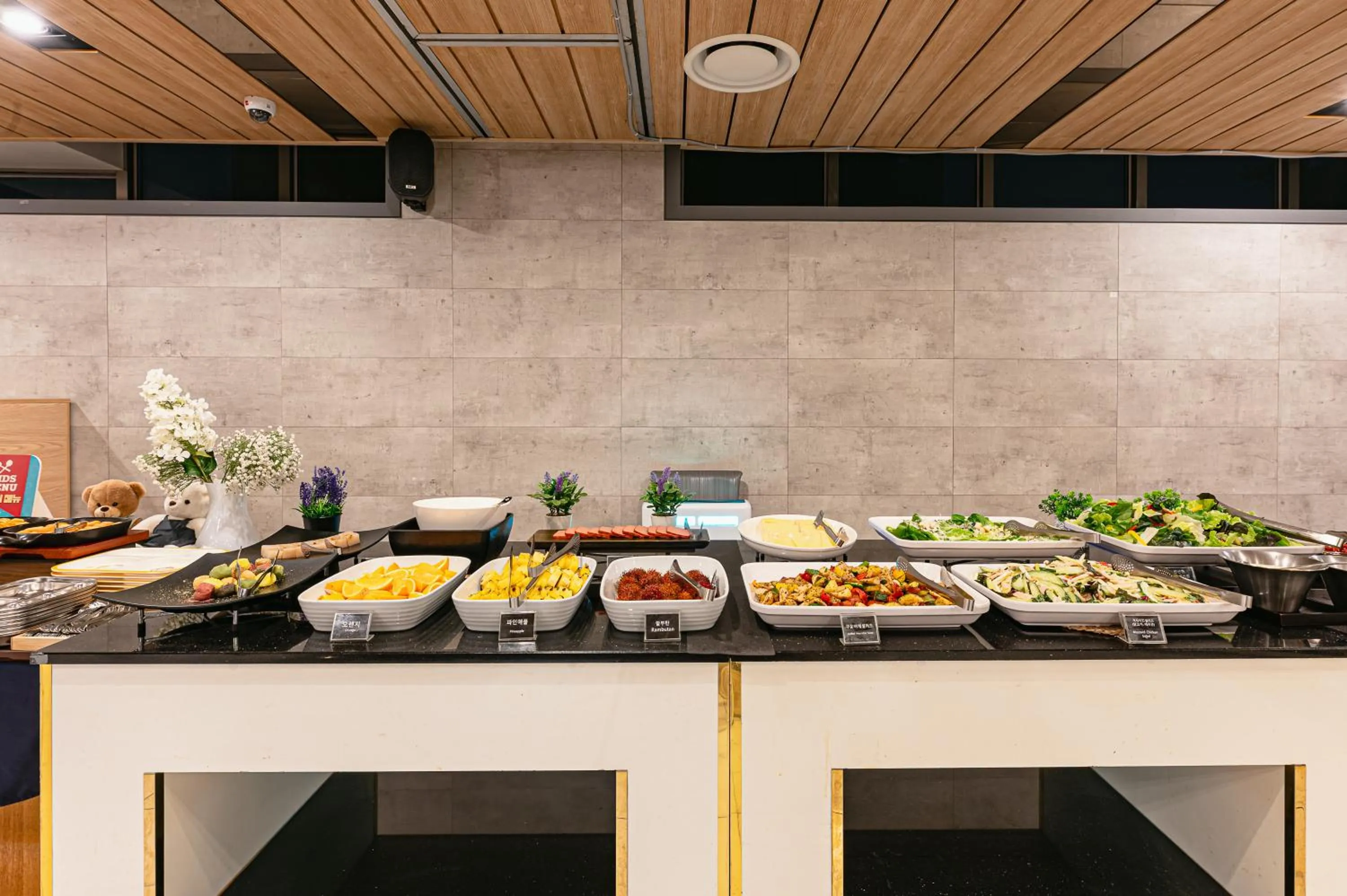 Restaurant/places to eat in Hamdeok Beach Stay Jeju