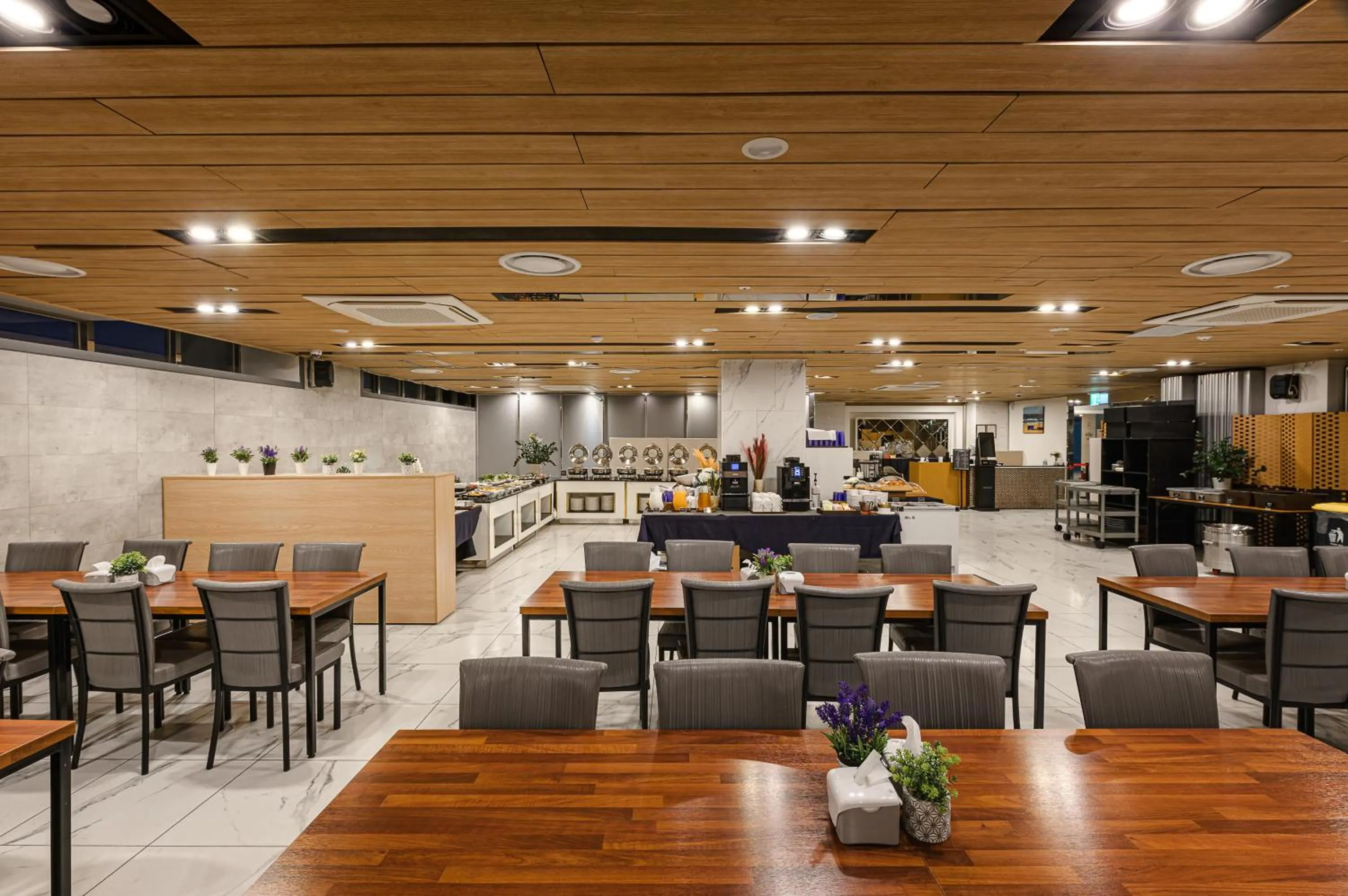 Restaurant/places to eat in Hamdeok Beach Stay Jeju