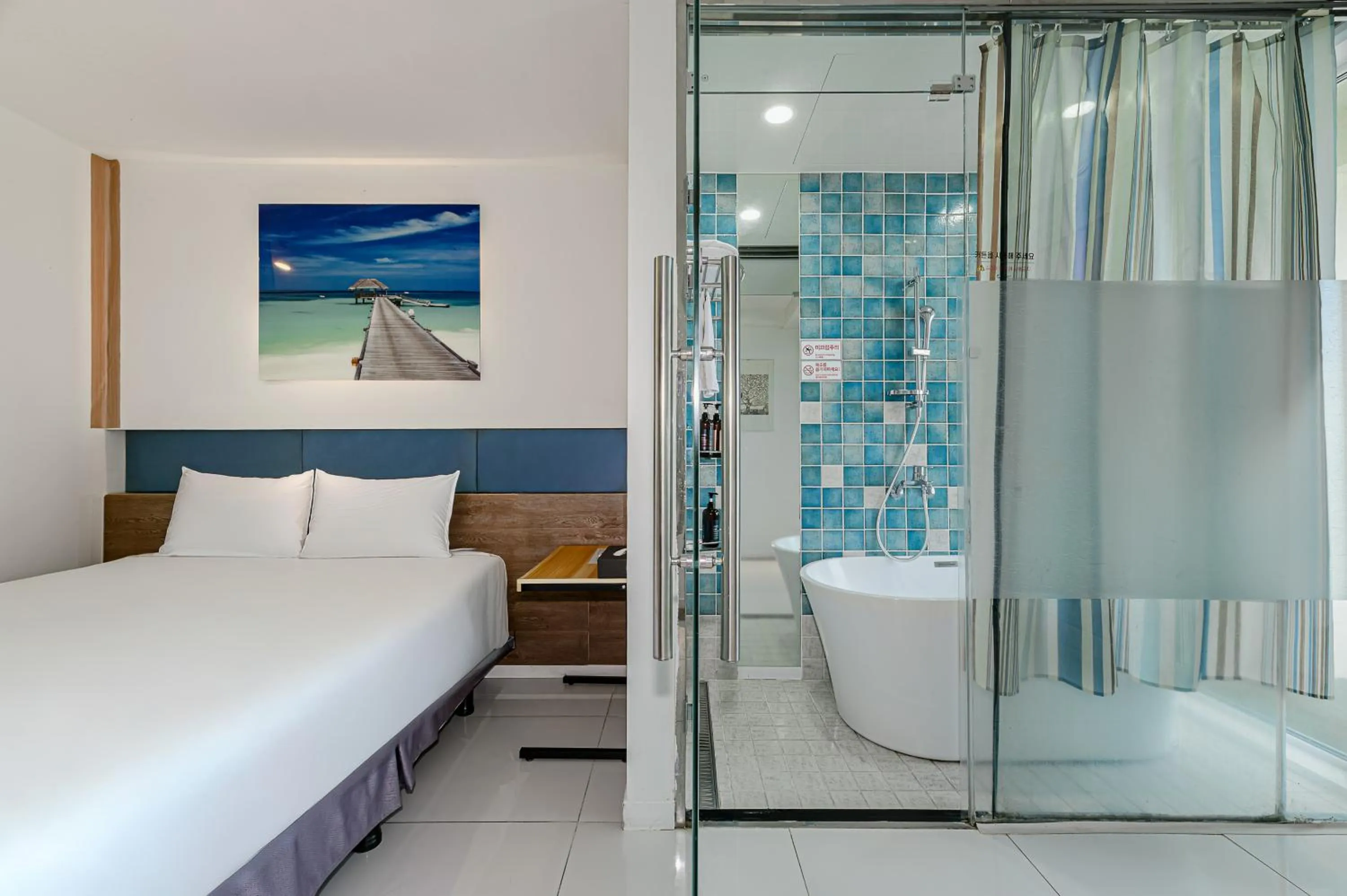 Bed in Hamdeok Beach Stay Jeju