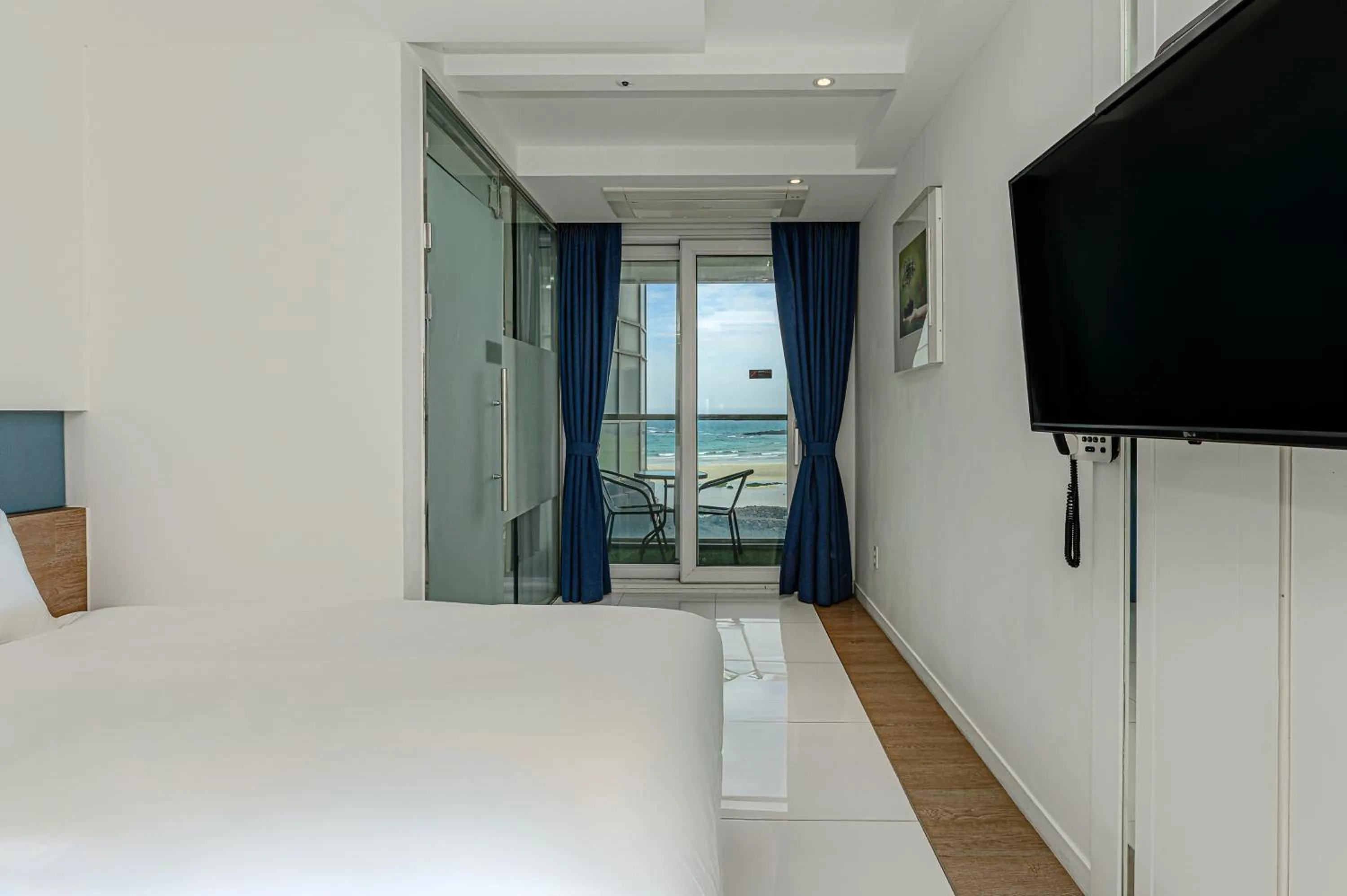 Bed in Hamdeok Beach Stay Jeju