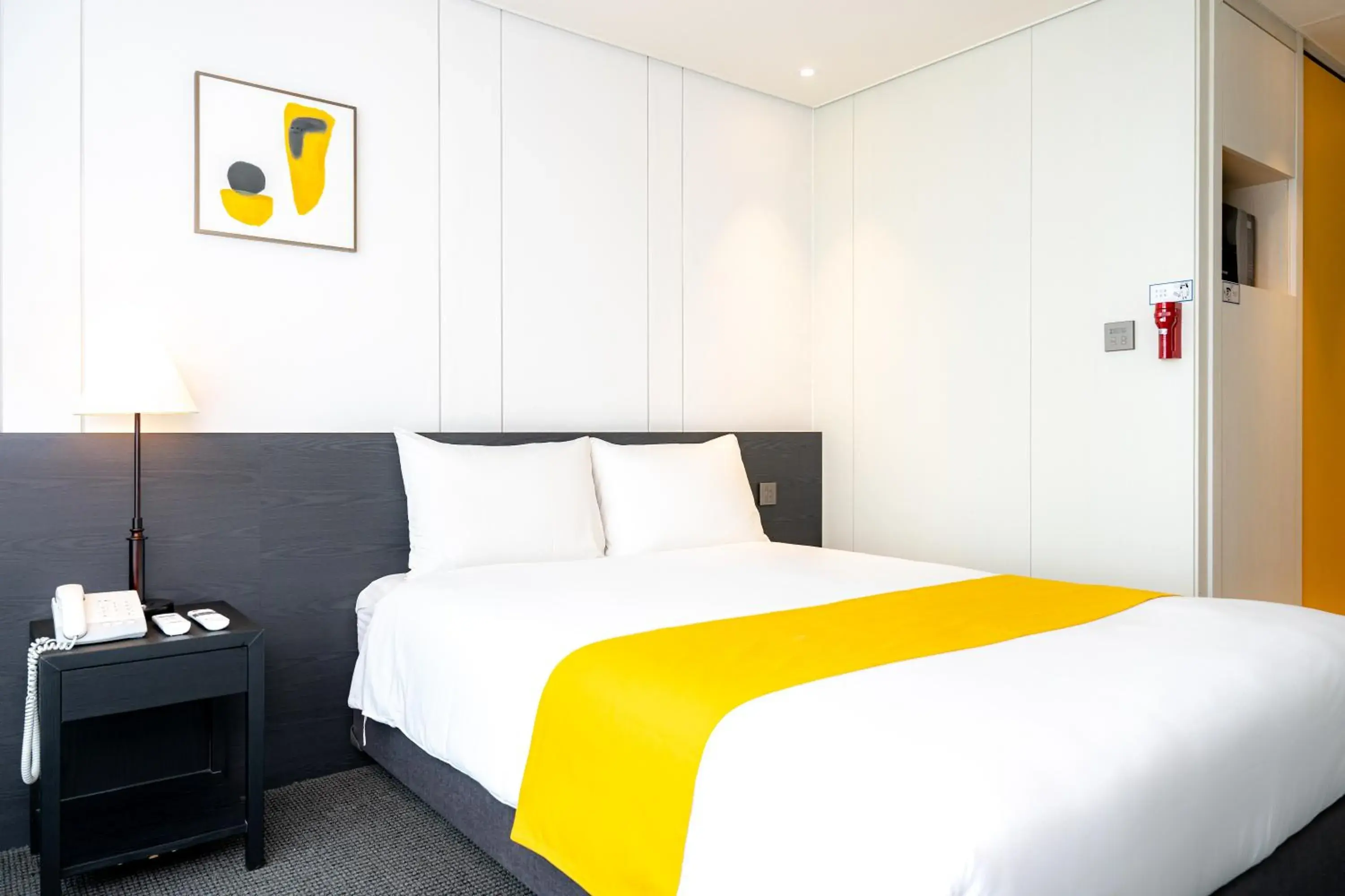 Standard Double Room in Seogwipo Hills Hotel Standard Double Room in Seogwipo Hills Hotel