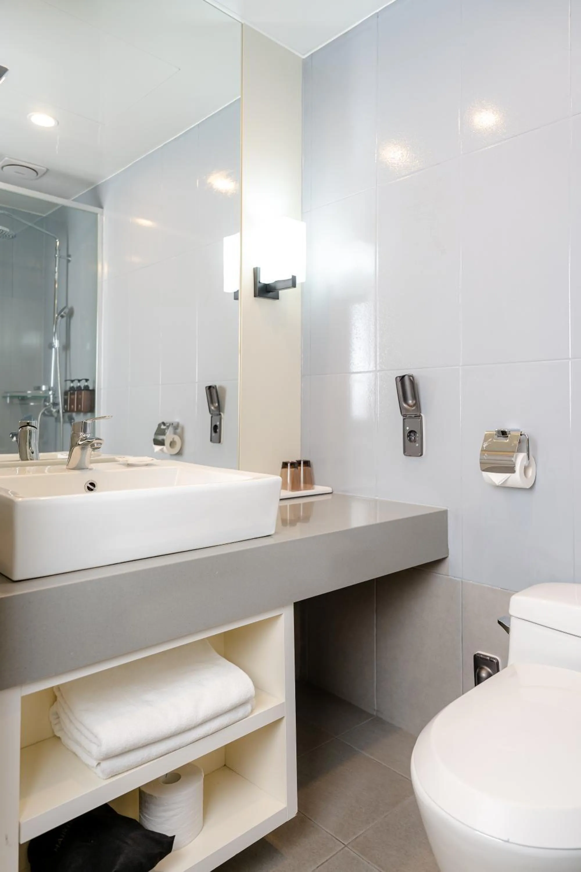 Seogwipo Hills Hotel