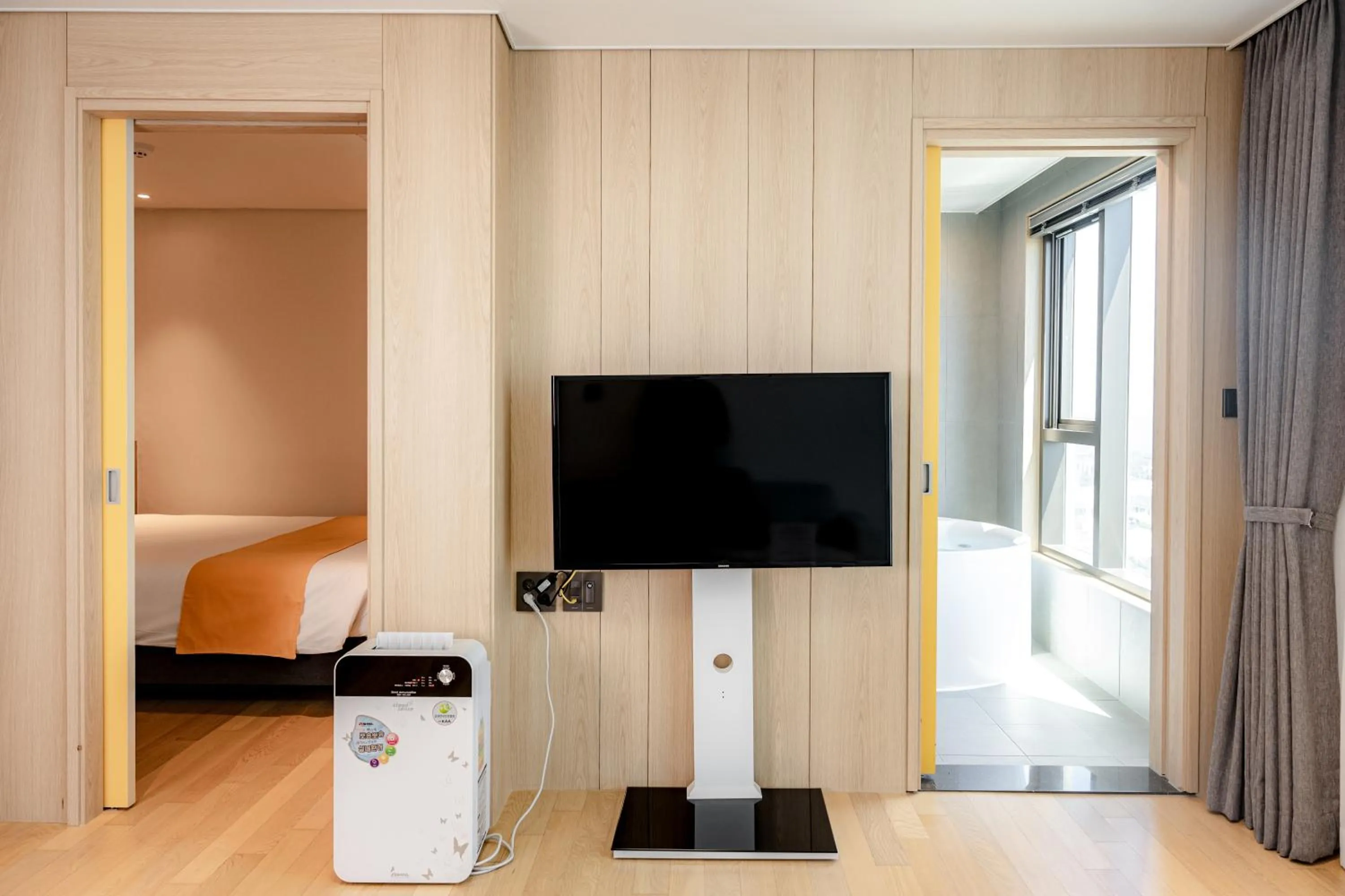 Bed in Seogwipo Hills Hotel