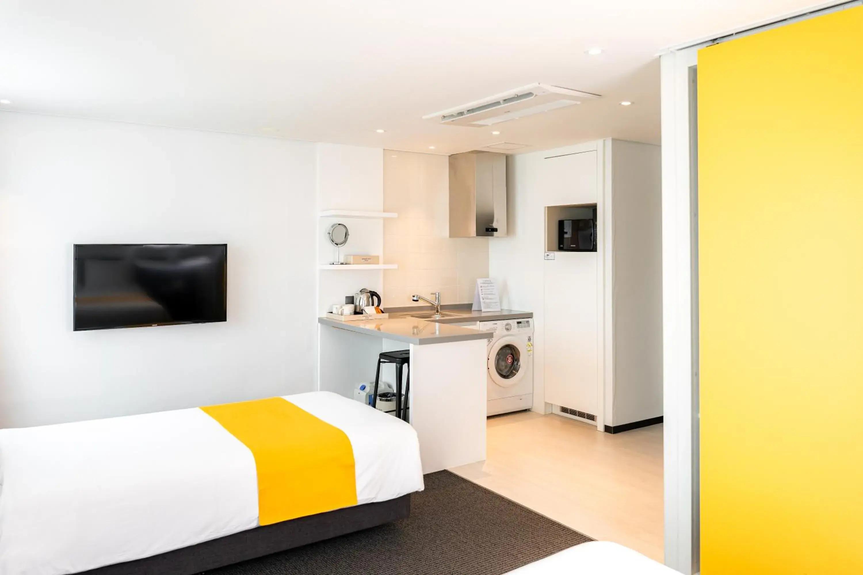 Bed in Seogwipo Hills Hotel Bed in Seogwipo Hills Hotel