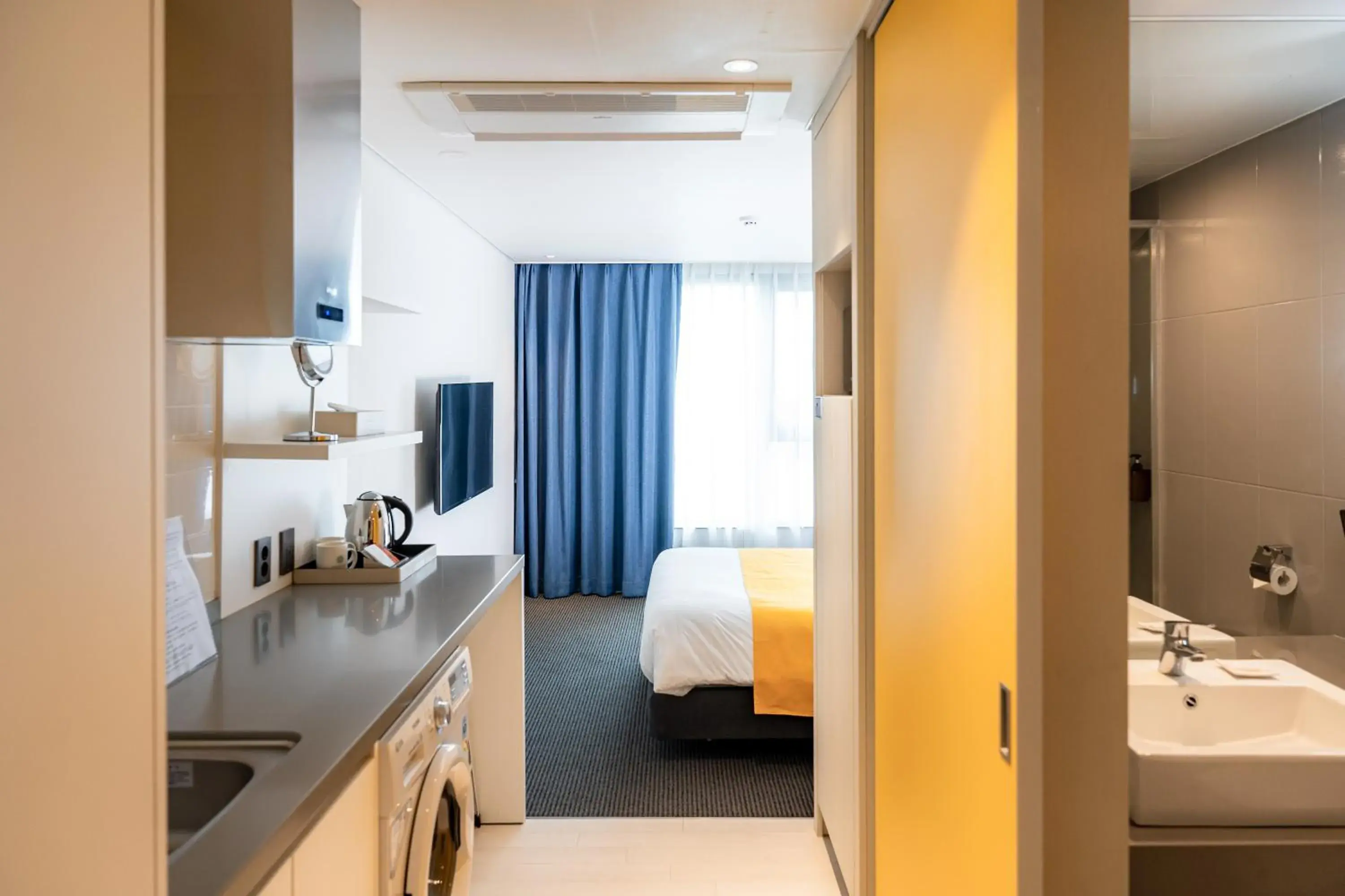 Bed in Seogwipo Hills Hotel Bed in Seogwipo Hills Hotel