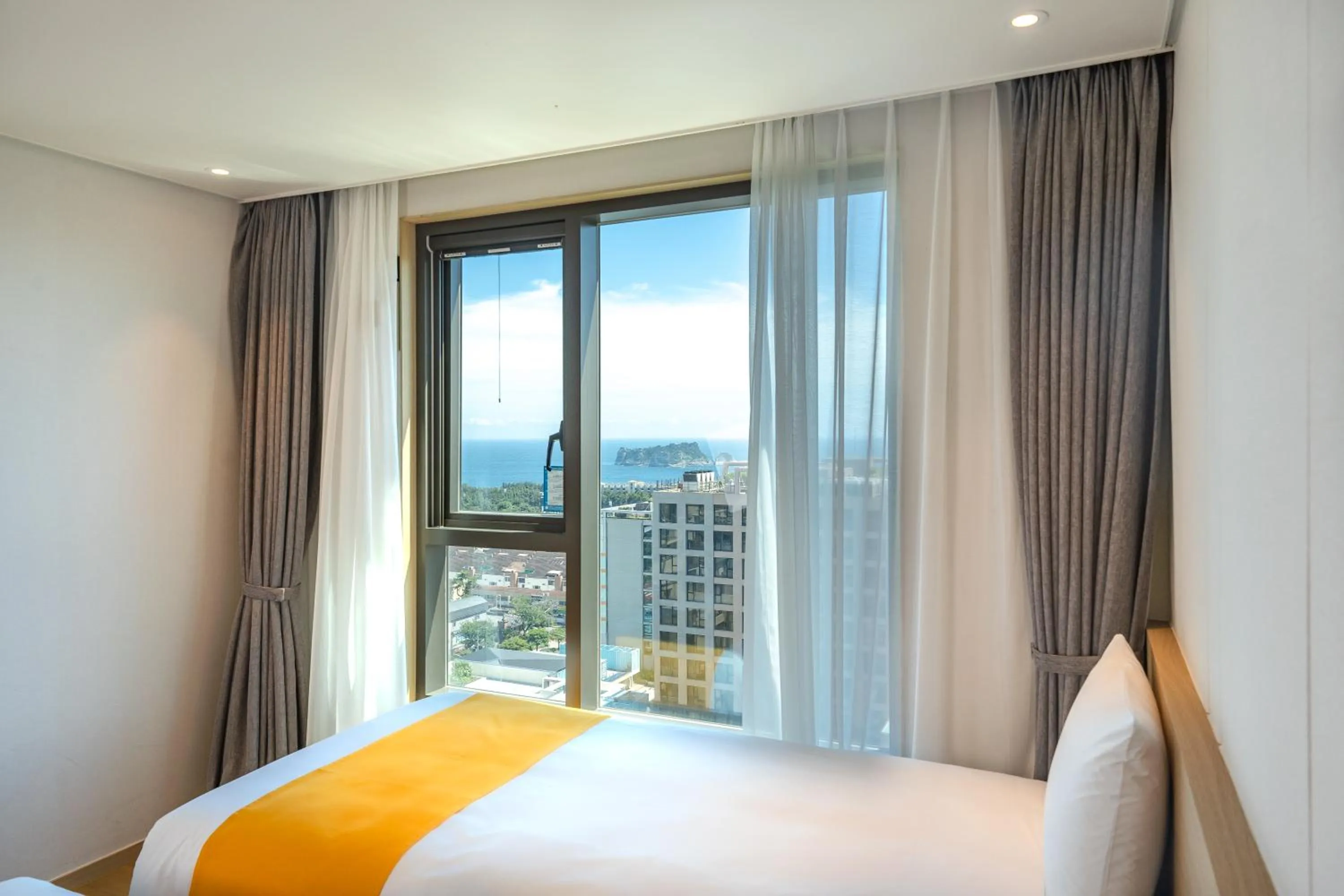 Bed in Seogwipo Hills Hotel