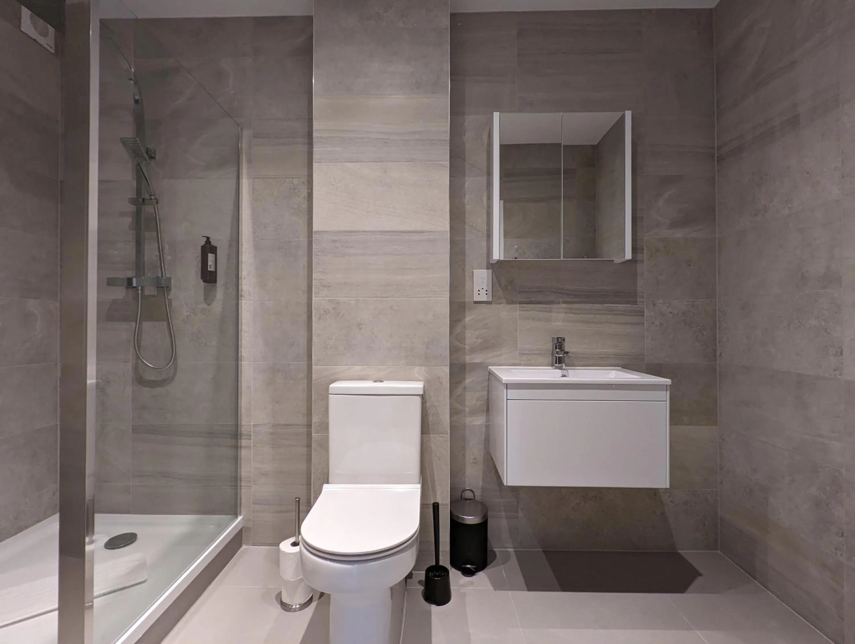 Bathroom in Charles Hope London Hounslow