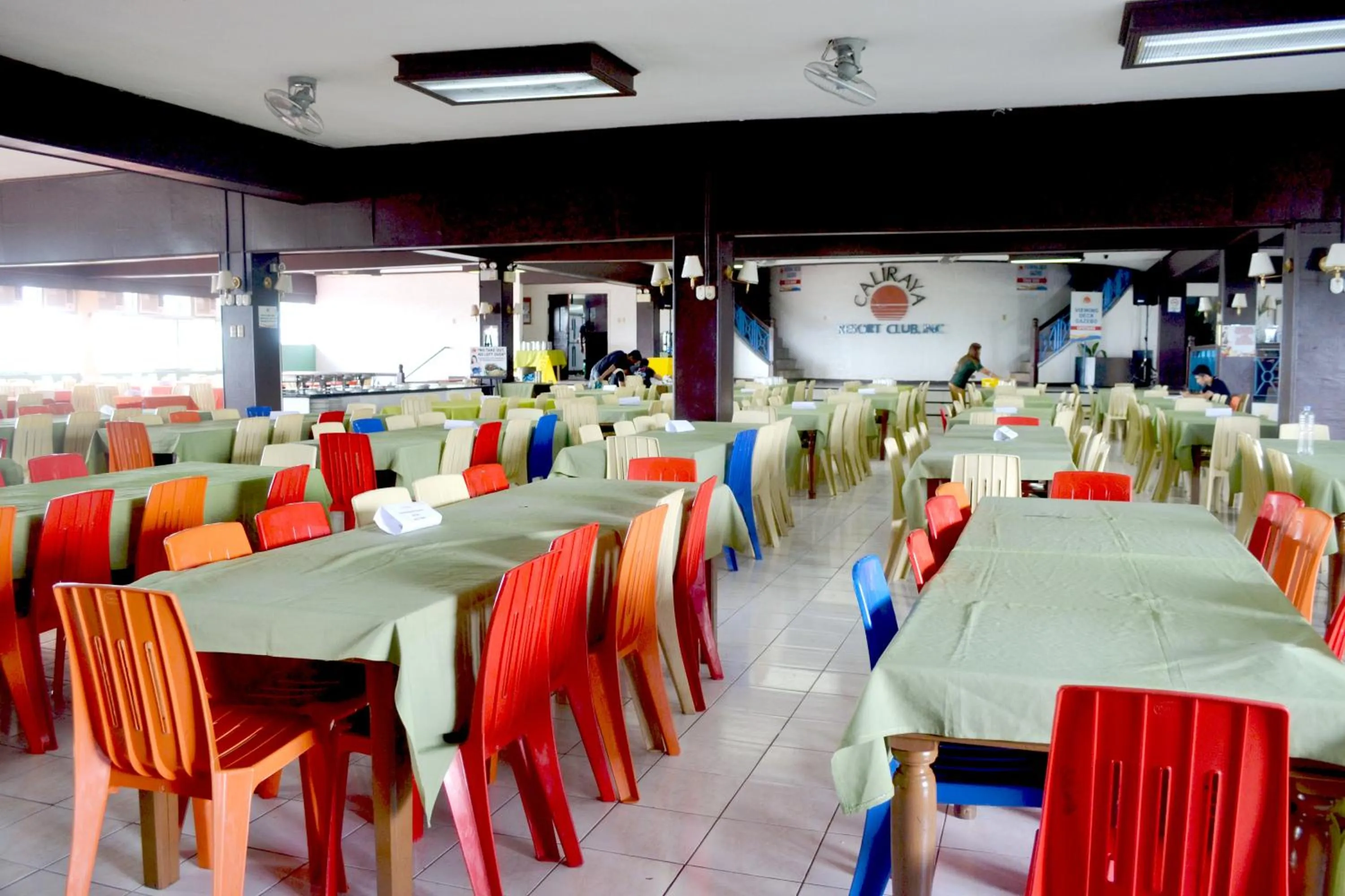 Restaurant/places to eat in Caliraya Resort Club