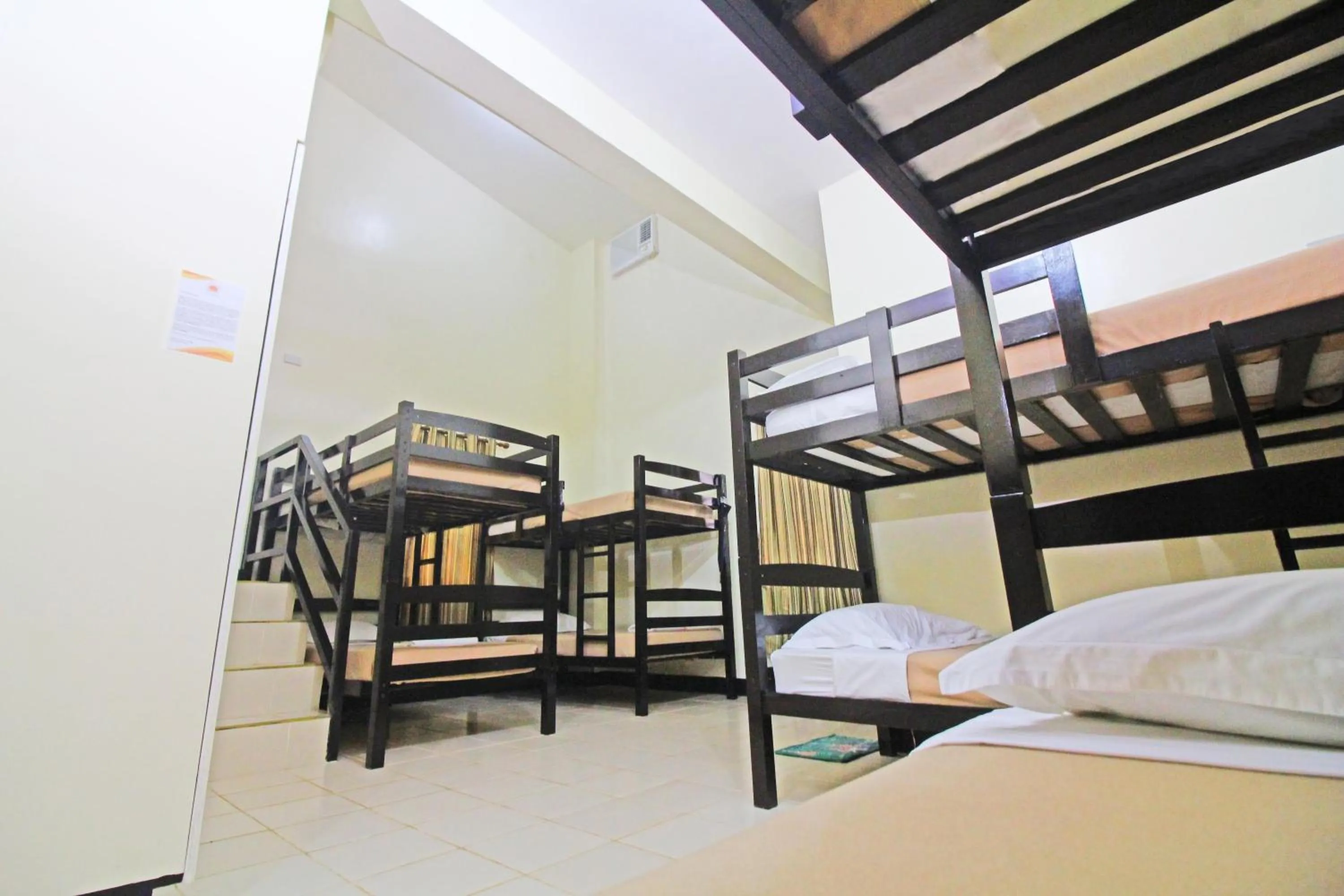 bunk bed, Bed in Caliraya Resort Club